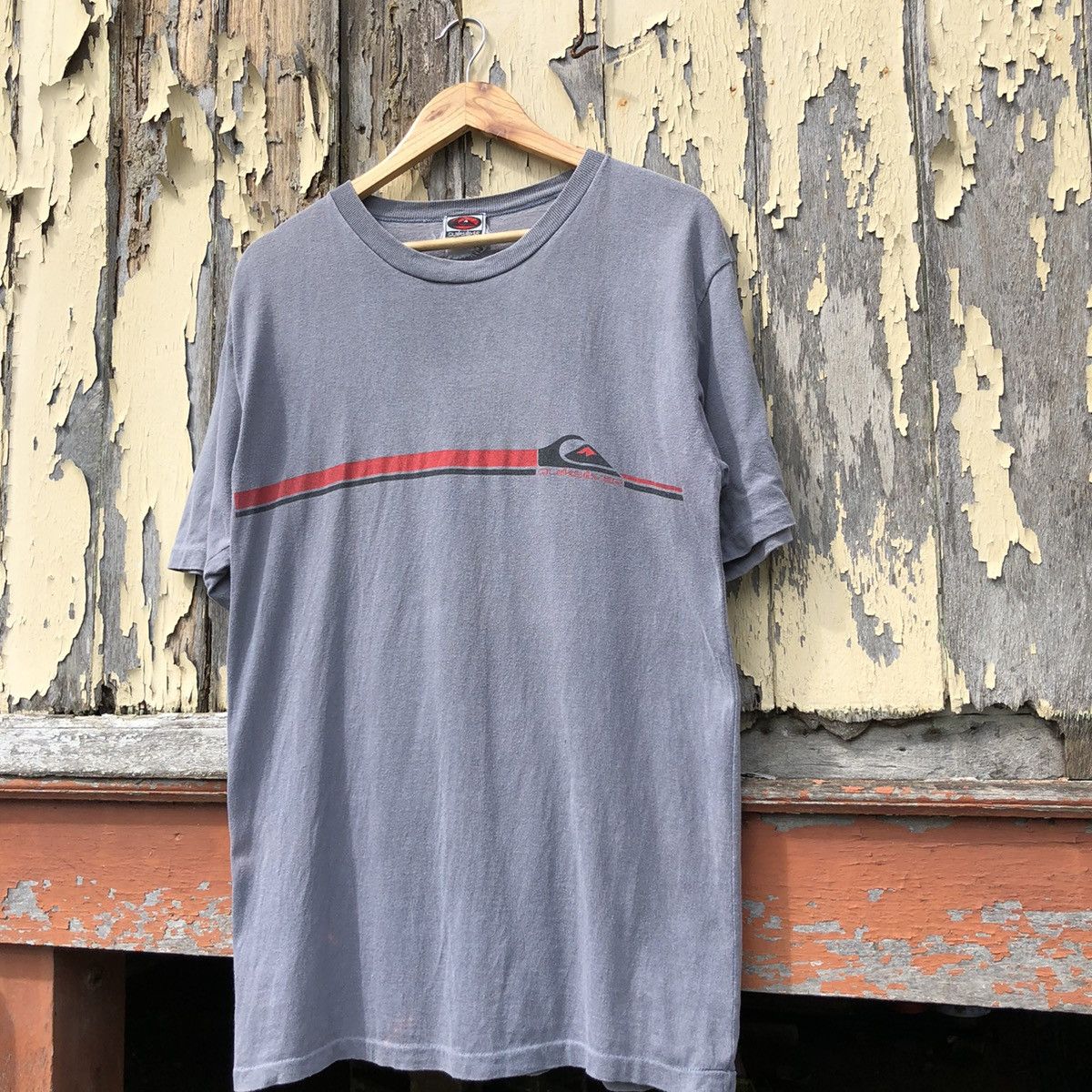 Quiksilver Vintage 90s Quiksilver Surf Tshirt Made in Japan Size US L / EU 52-54 / 3 - 2 Thumbnail