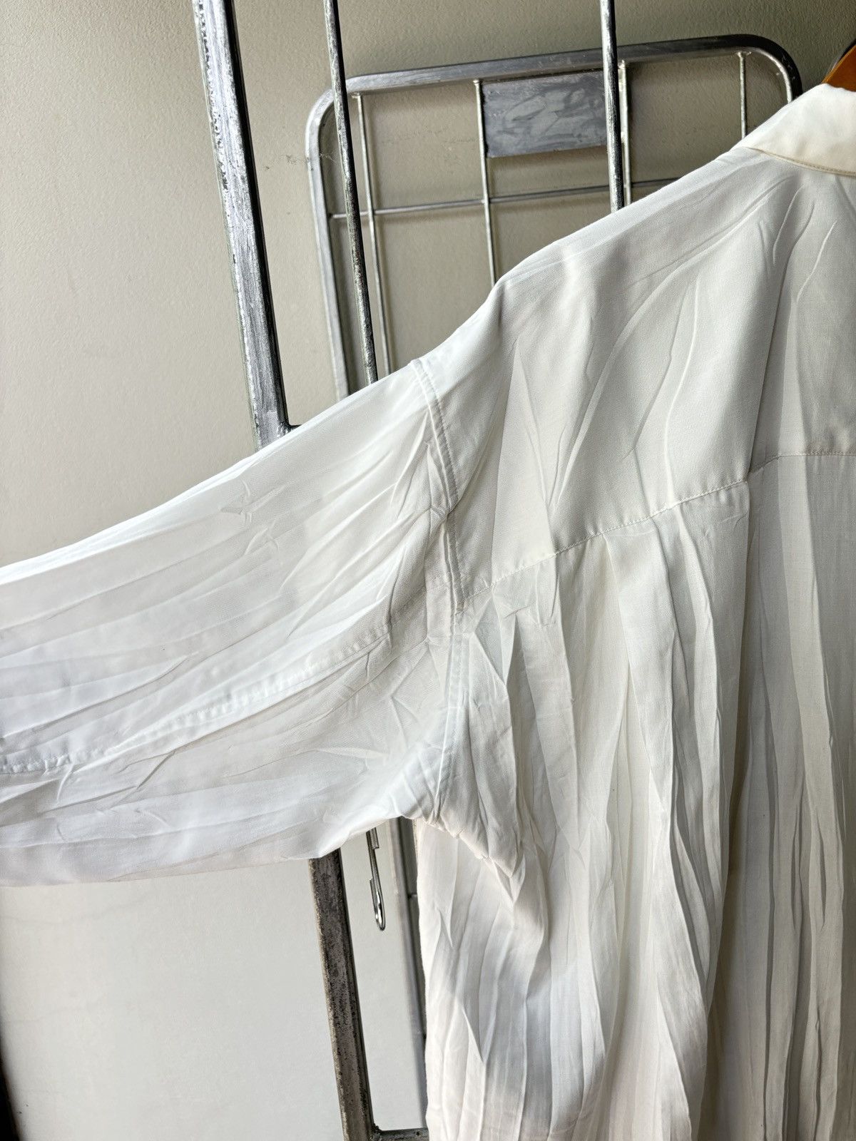 Issey Miyake Issey Miyake pleated white shirt Size M / US 6-8 / IT 42-44 - 18 Thumbnail