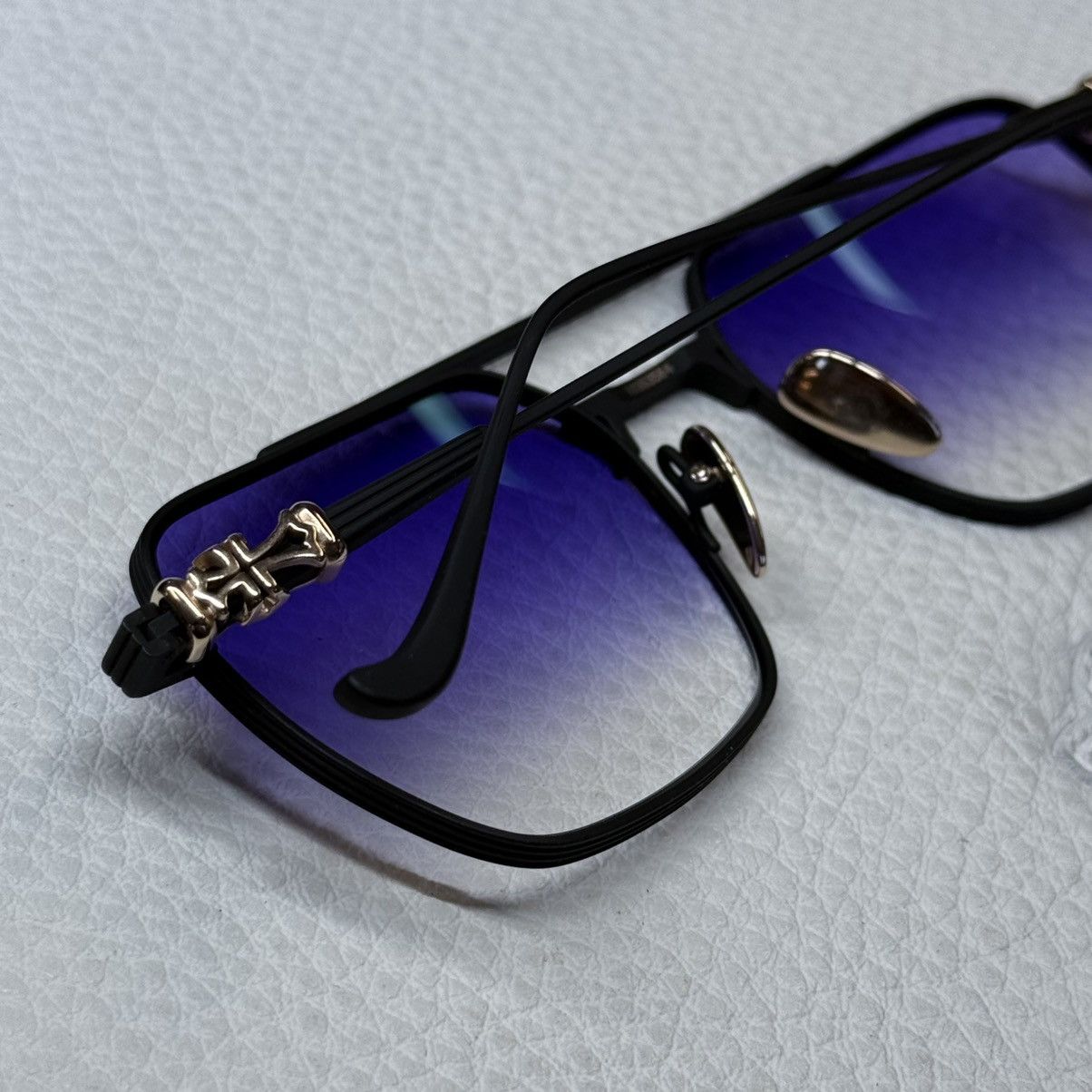 Chrome Hearts Chrome Hearts MAGNUM II 1/1 Lüx Lilac Sunglasses Size ONE SIZE - 11 Thumbnail