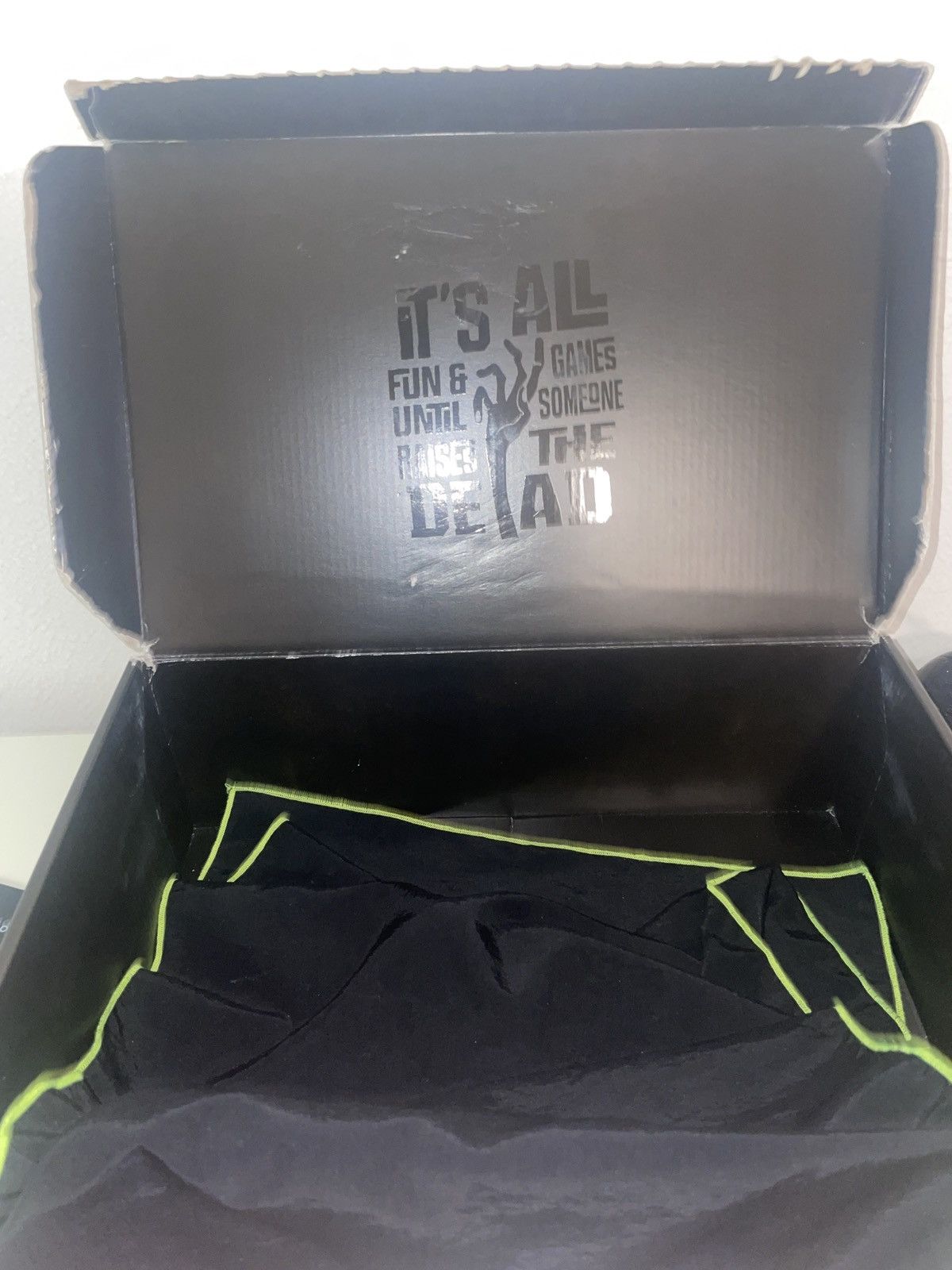 Nike Nike Air Foamposite One Paranorman Size 9 Promo Sample Rare Size US 9 / EU 42 - 9 Thumbnail