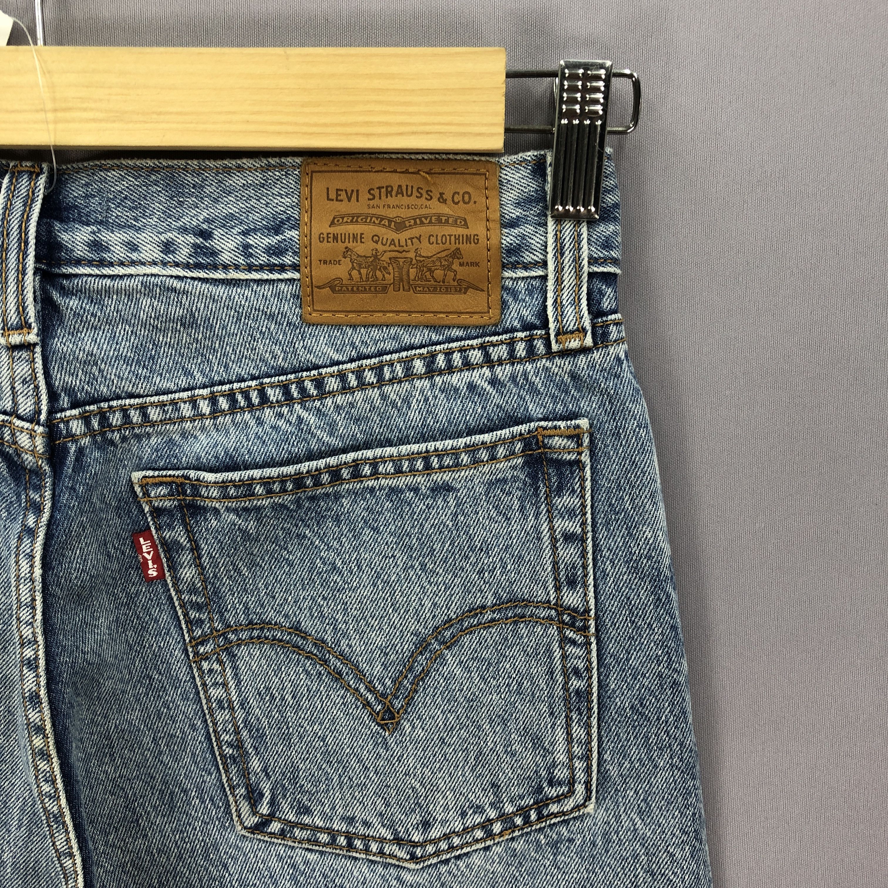 Levi's Vintage Levis 501 Sun Faded Jeans Levi's Stove Pipe Denim Size 28" / US 6 / IT 42 - 5 Thumbnail