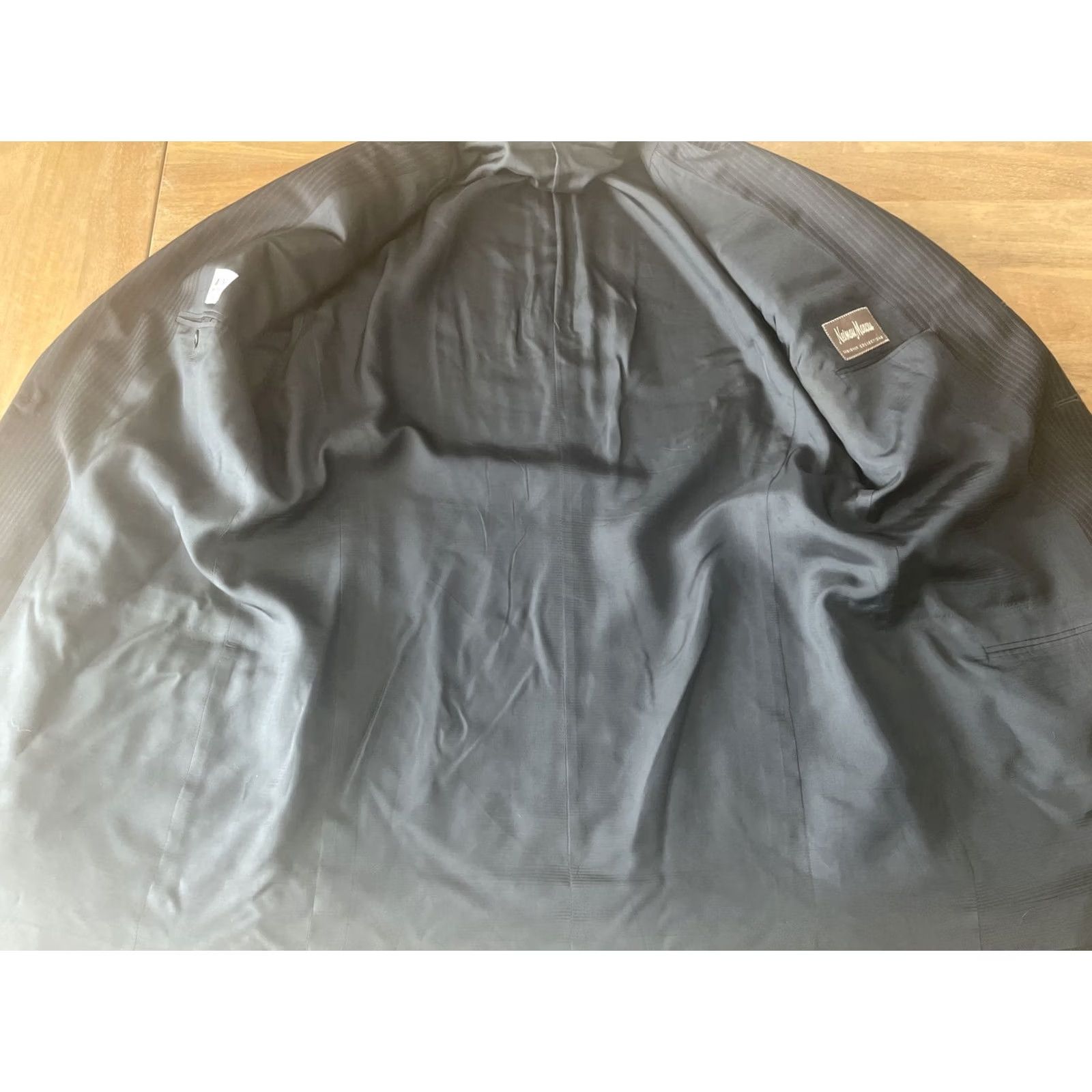Armani Armani Collezioni Blazer Sport Coat Wool Black Pinstripe Long Coat Mens 46L Italy Blazer Size 46R - 7 Thumbnail