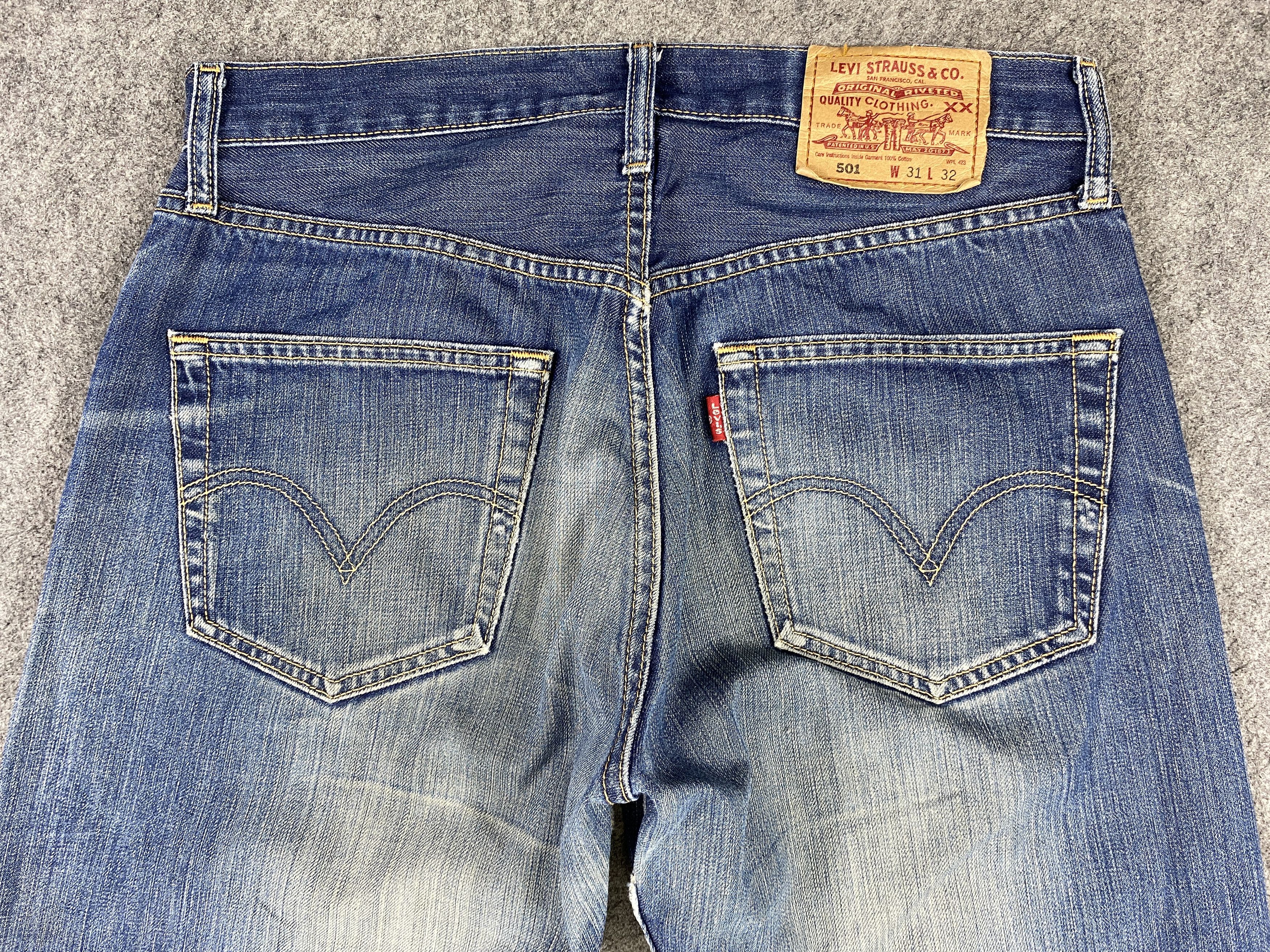 Levi's Blue Distressed Vintage Levi's 501 Jeans 31x32 Denim -JN1517 Size US 31 - 4 Thumbnail
