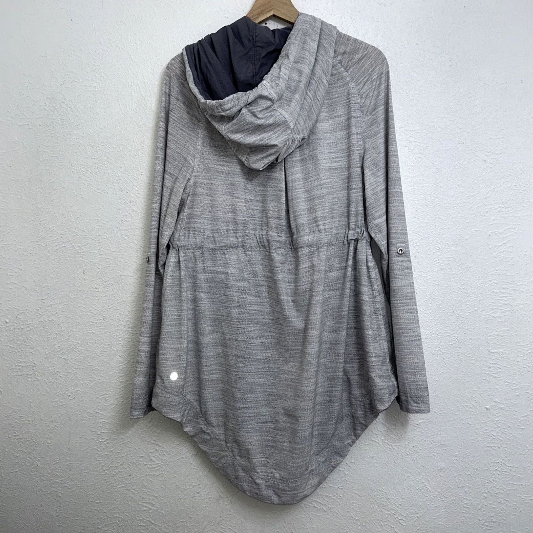 Lululemon Lululemon Vitality Full Zip Hoodie Gray Jacket Women’s Size 8 Size M / US 6-8 / IT 42-44 - 2 Thumbnail