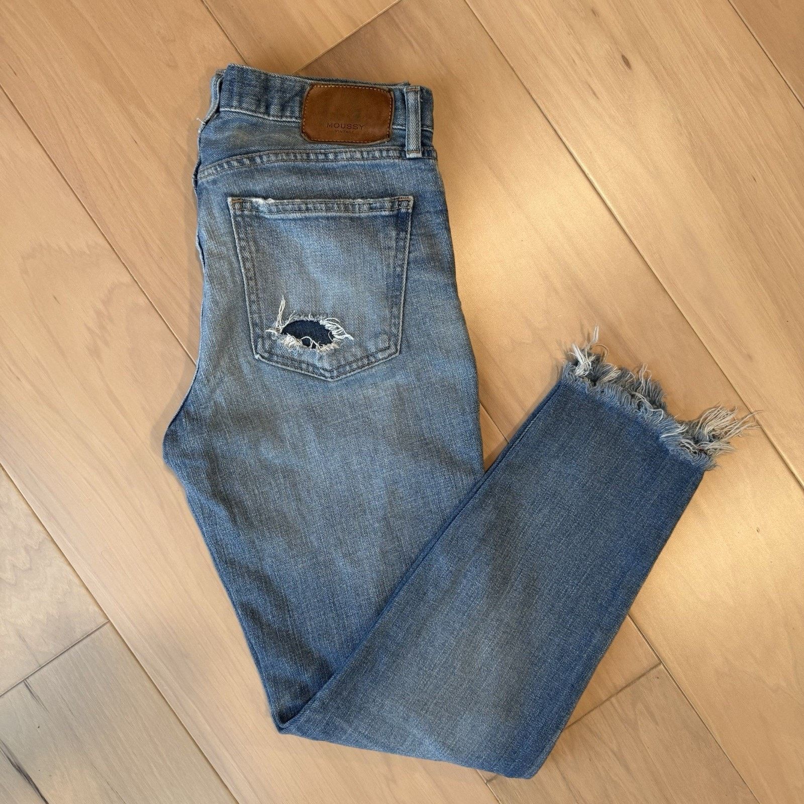 MOUSSY Moussy Vintage Jeans Women's 28 Blue Medium Wash Ankle Fray Size 28" / US 6 / IT 42 - 2 Thumbnail