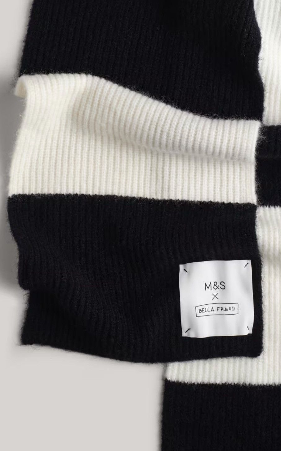 Bella Freud Striped wool mohair b&w Xlong scarf Size ONE SIZE - 10 Thumbnail