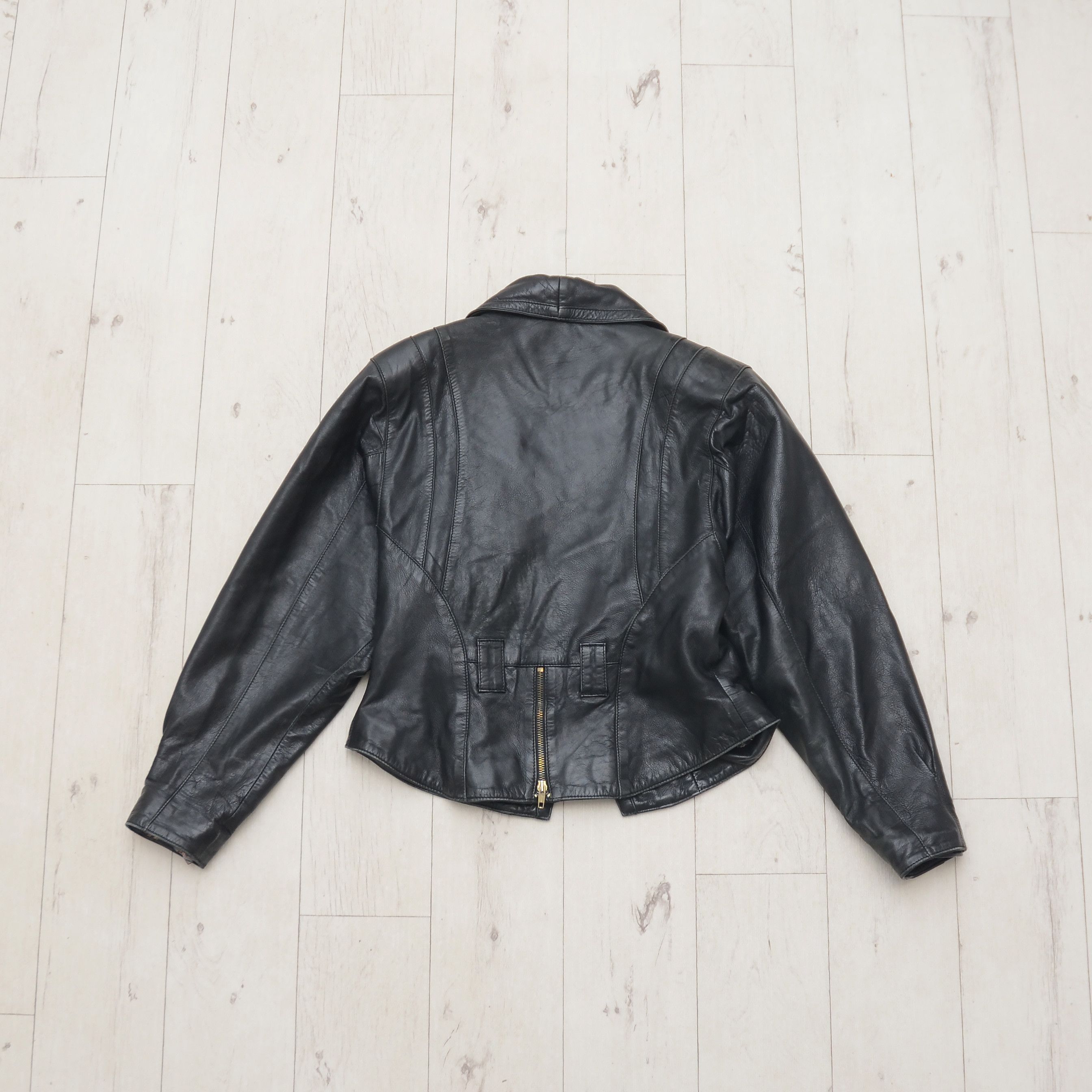 Japanese Brand Vintage Cropped Y2k VENUS CUIR Sheepskin Leather Jacket Boho Size S / US 4 / IT 40 - 9 Thumbnail