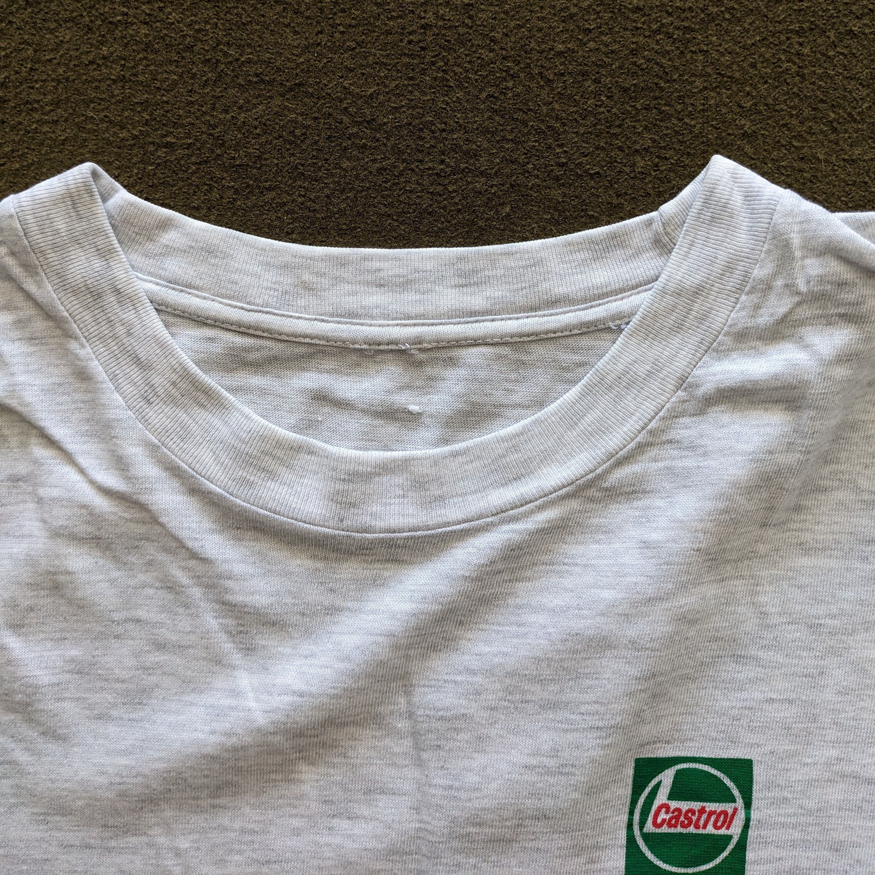 Japanese Brand Vintage CASTROL OIL Racing Motorcycle T-shirt Size US L / EU 52-54 / 3 - 5 Thumbnail
