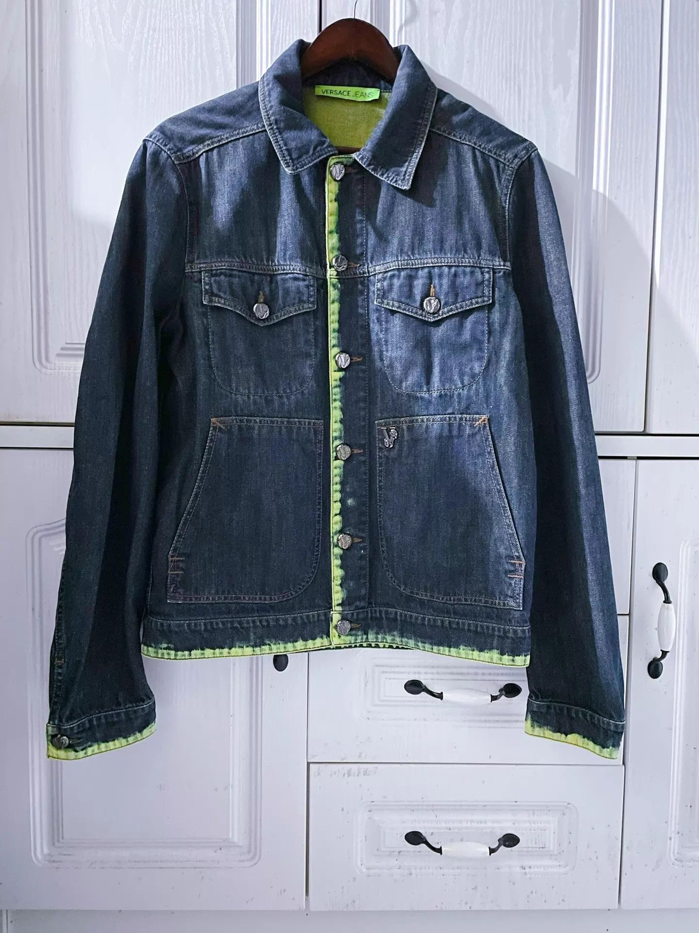 Versace Versace VJ Neon Green Trim Denim Jacket Runway Size S Size US S / EU 44-46 / 1 - 1 Thumbnail