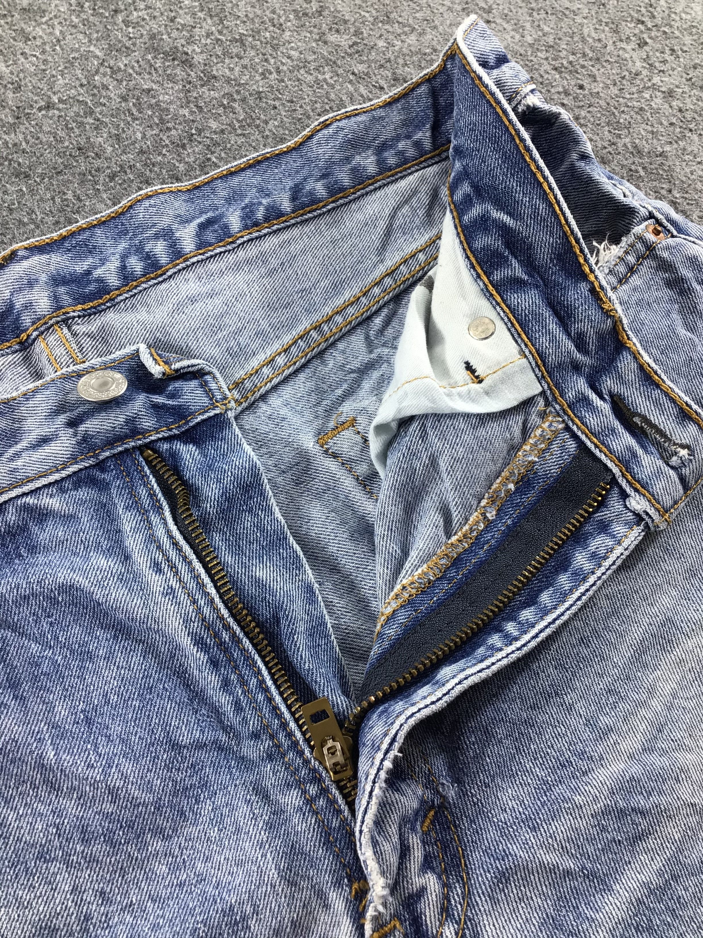 Levi's Vintage Levis 550 Jeans Stone Wash Denim -J476 Size US 34 / EU 50 - 8 Thumbnail