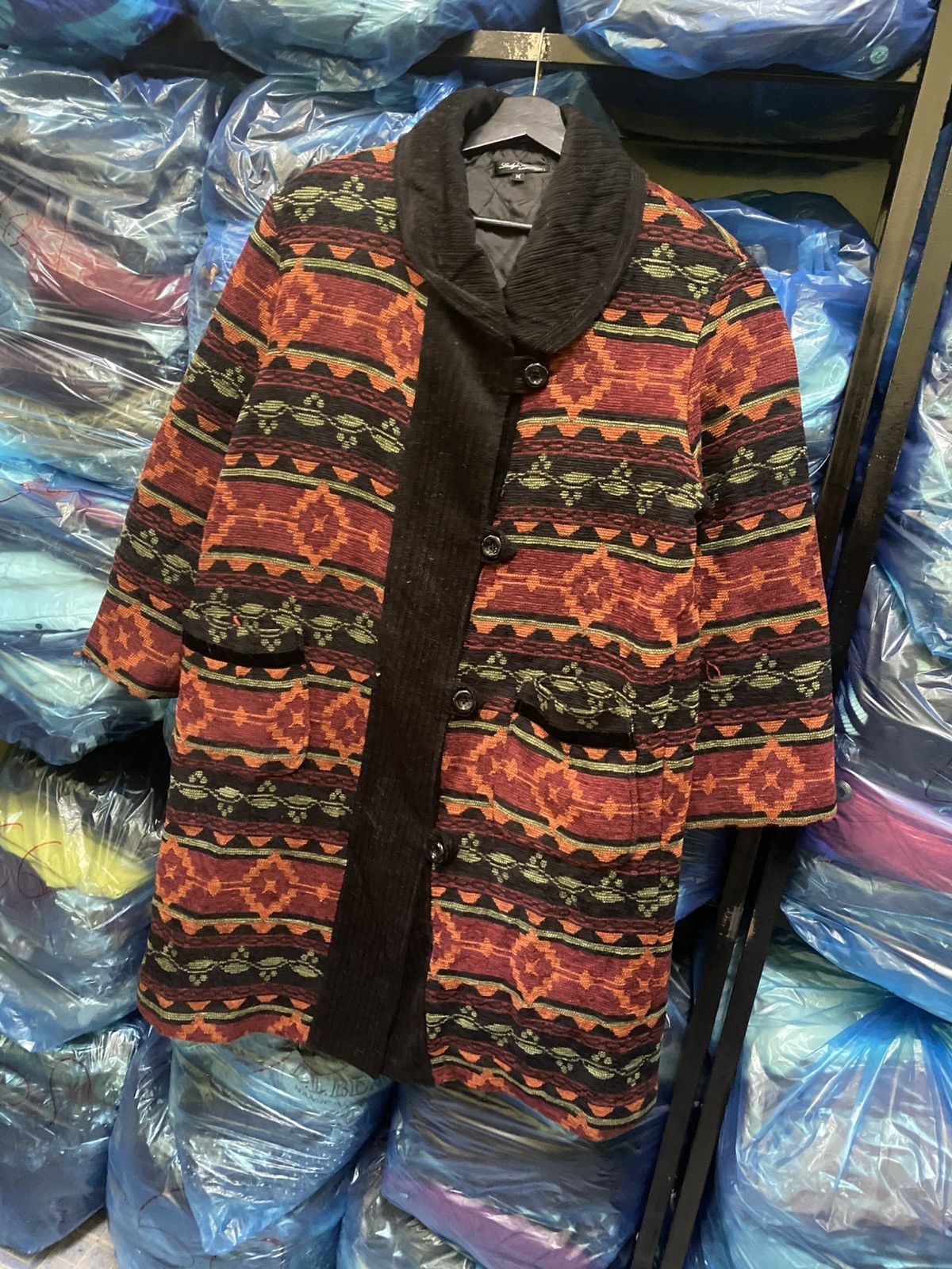 Vintage VINTAGE NAVAJO MOTIVE LONG COAT Size M / US 6-8 / IT 42-44 - 6 Thumbnail