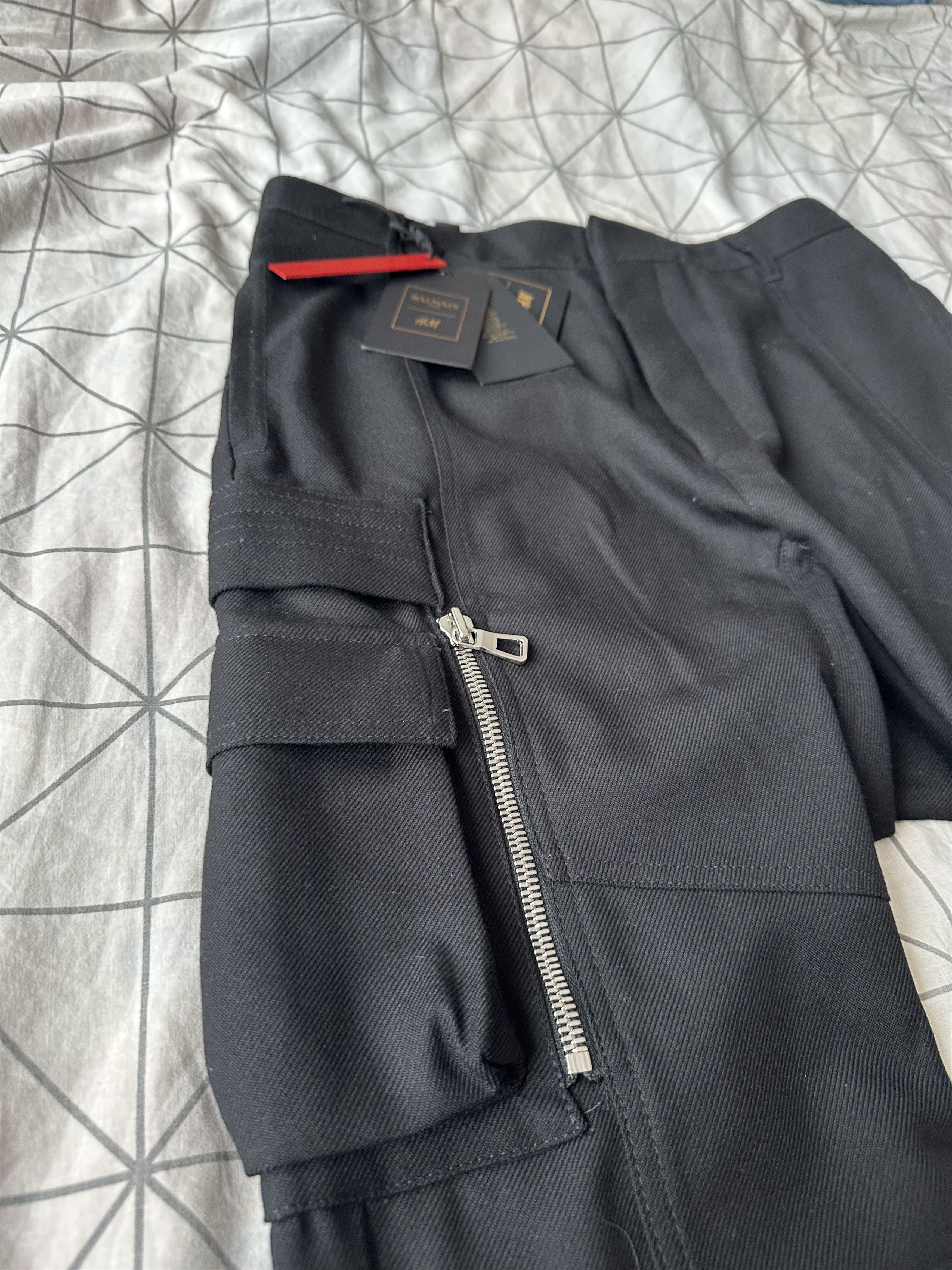 Balmain × H&M Balmain x H&M Drop Crotch Cargo Wool Pants Brand New Size US 31 - 3 Thumbnail