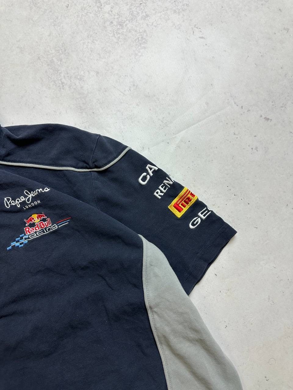 Vintage Vintage F-1 Red Bull Pepe Jeans Racing Polo Shirt Y2K XXL Size US XXL / EU 58 / 5 - 6 Thumbnail