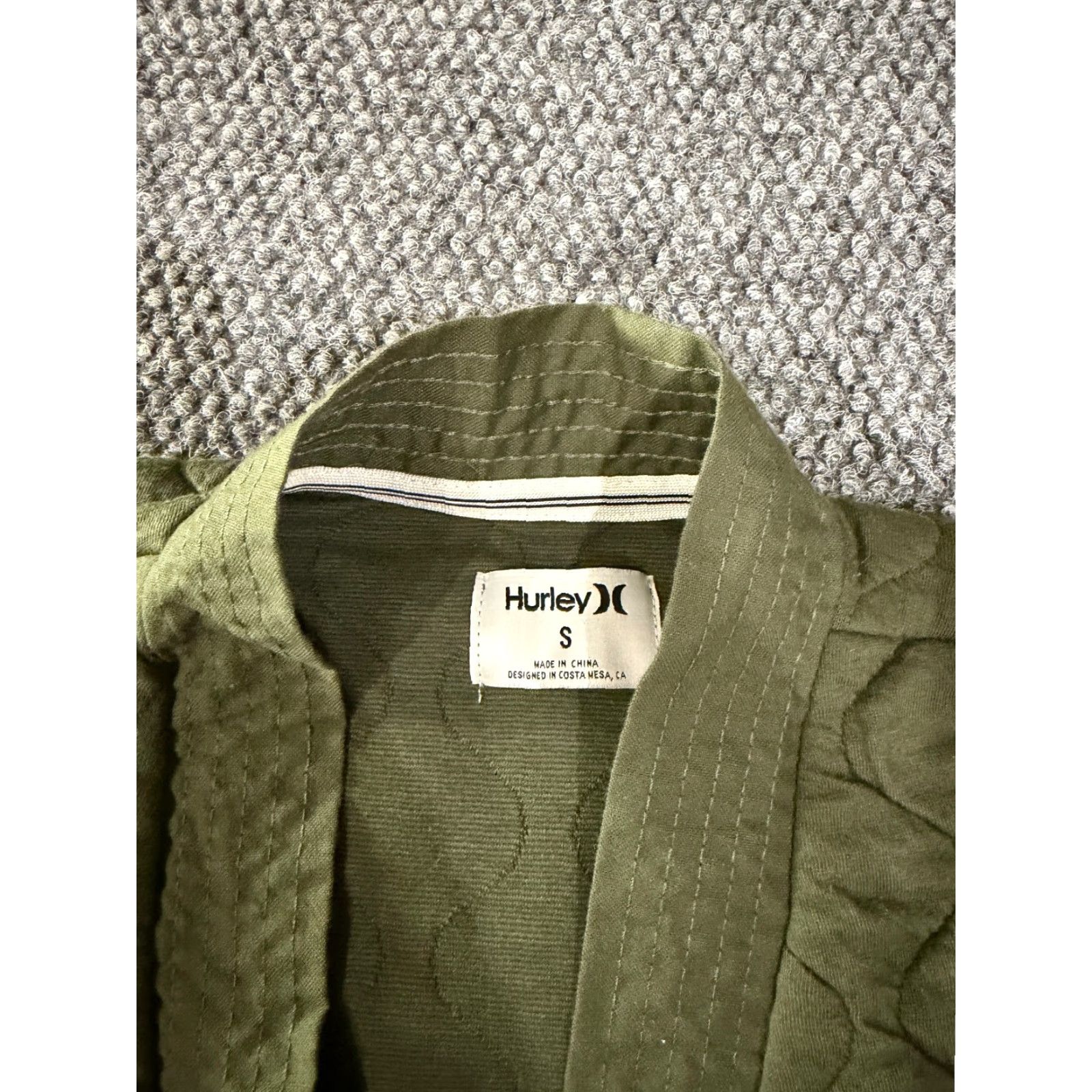 Hurley Hurley Jacket Womens S Green Quilted Long Sleeve Belted Wrap Open Pockets Lined Polyester All Seasons Fall Spring Winter Baggy Regular Mens Womens Size S / US 4 / IT 40 - 4 Thumbnail