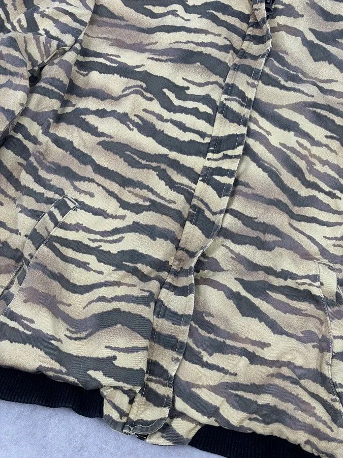 Polo Ralph Lauren 2010s Ralph Lauren Beige Zebra Print Bomber Jacket Size S / US 4 / IT 40 - 9 Thumbnail