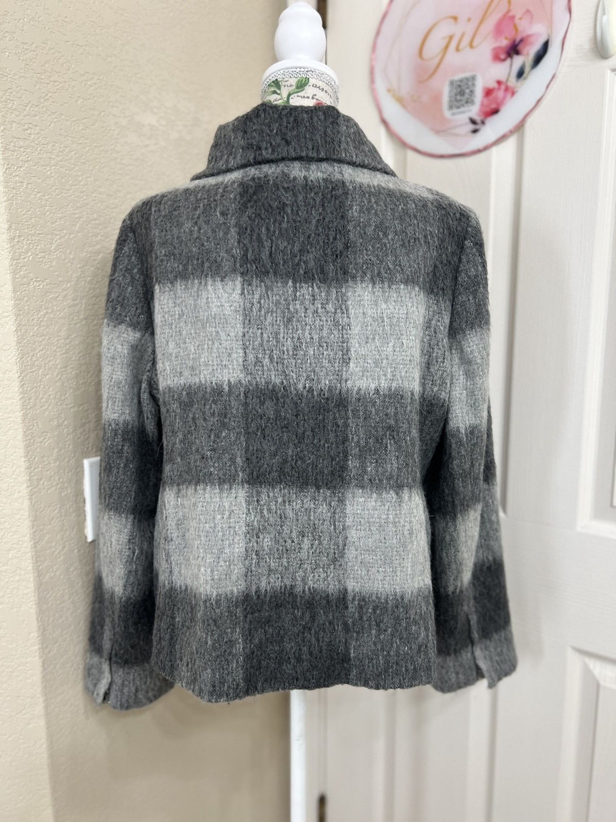 Talbots Talbots Gray Plaid alpaca, Wool Blend Women's Jacket size 14 Size XL / US 12-14 / IT 48-50 - 3 Thumbnail
