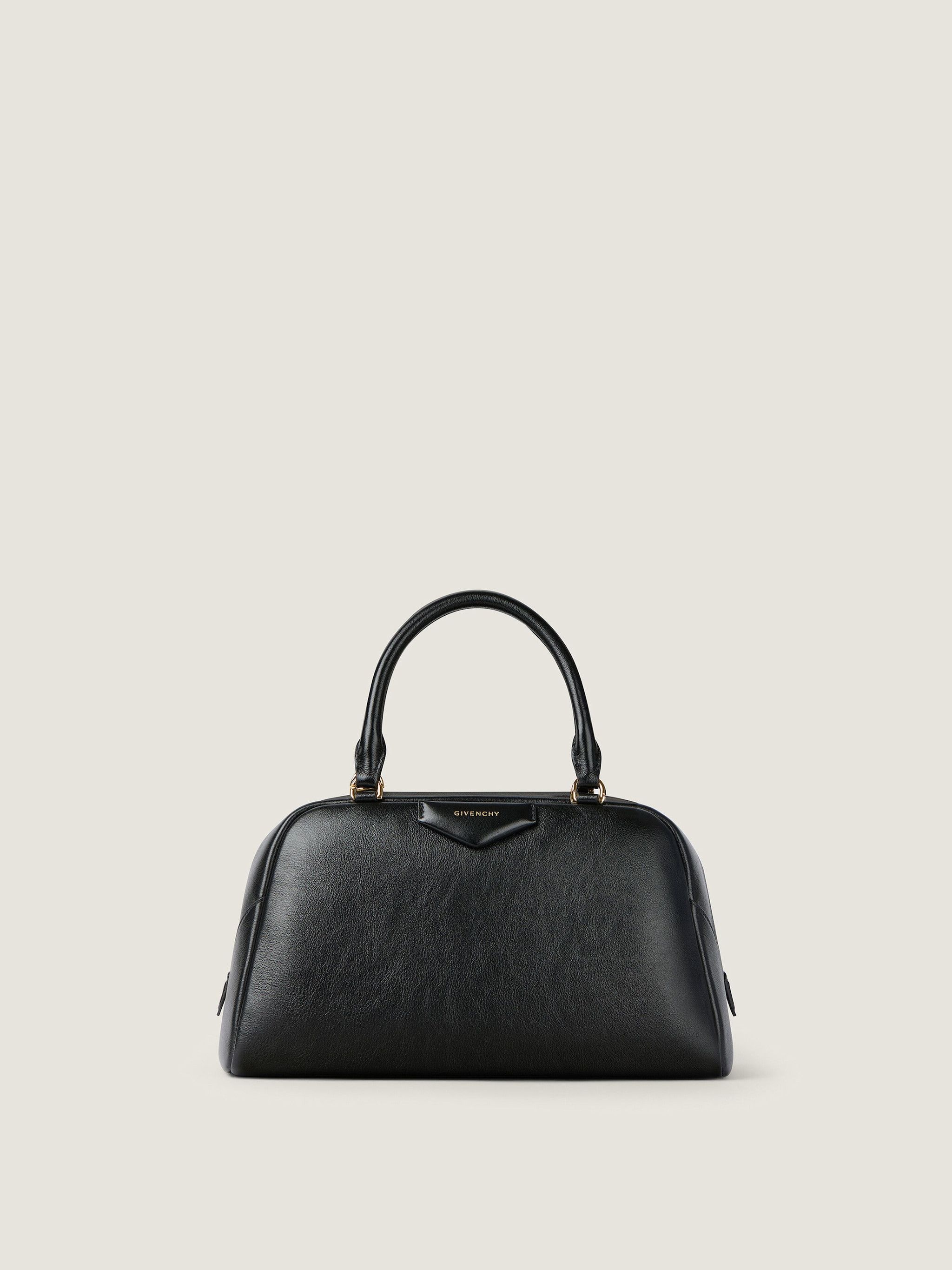 Givenchy os11x0726 Size: OS / Antigona East-West Bowling Bag in Black Size ONE SIZE - 1 Thumbnail