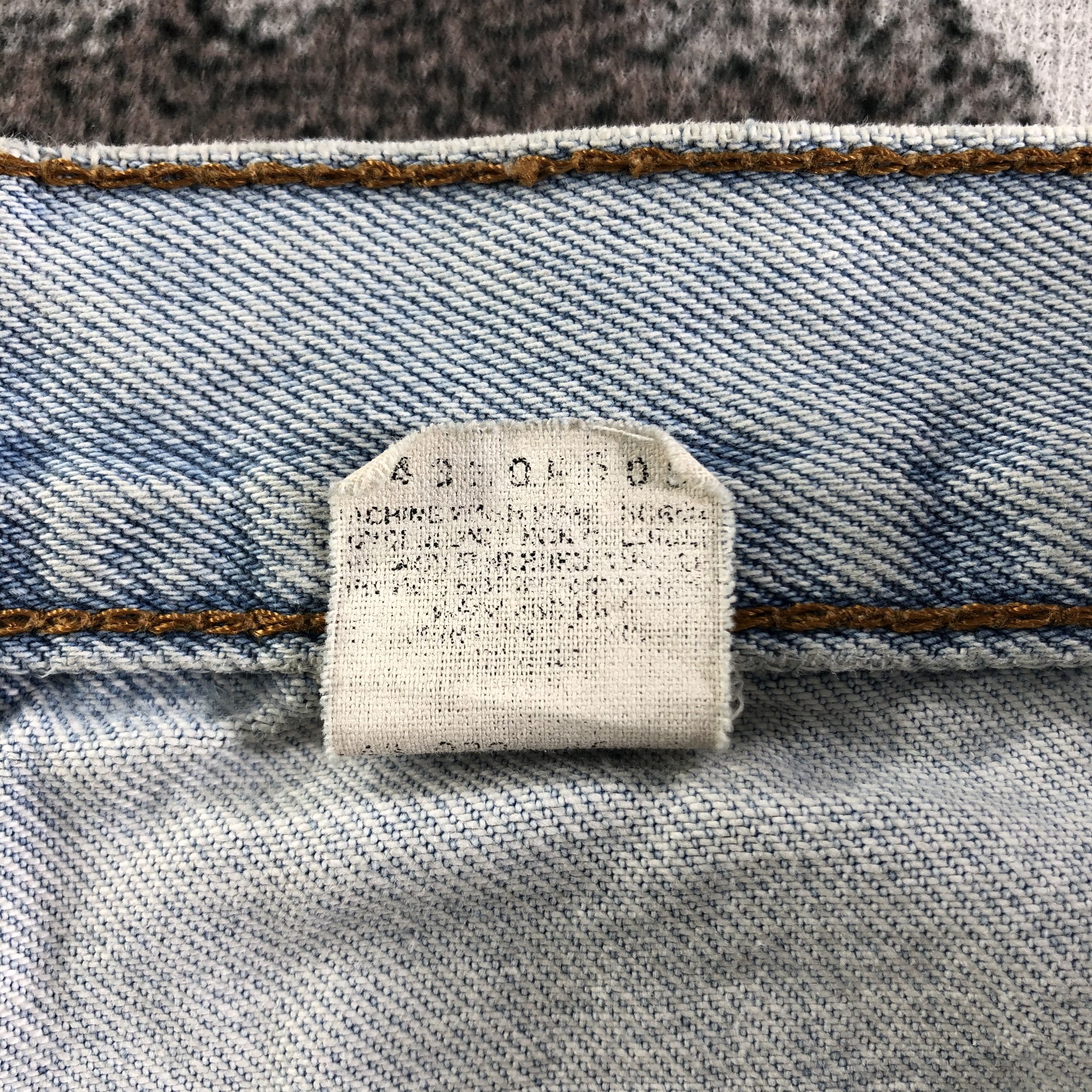 Levi's Vintage Levis 505 Jeans Ripped Denim KJ2293 Size US 28 / EU 44 - 8 Thumbnail