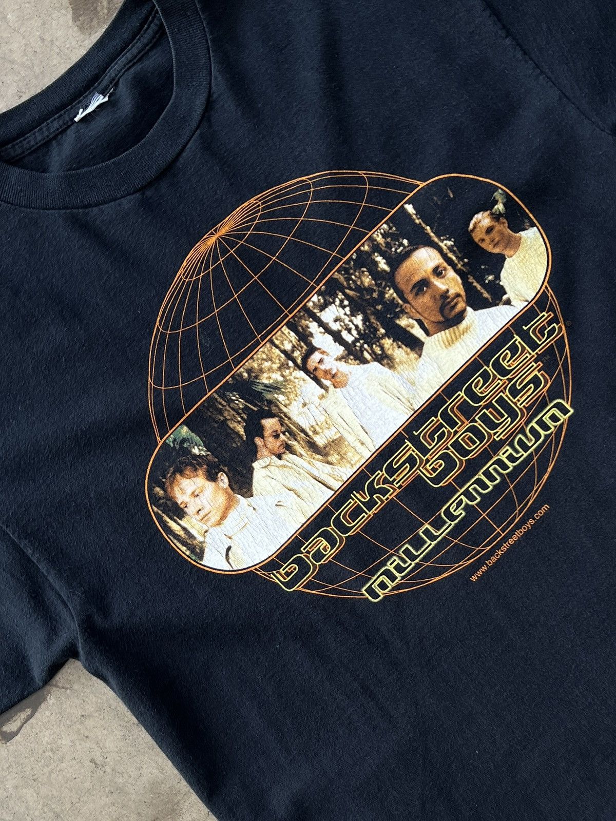 Band Tees Vintage 1999 Backstreet Boys Millennium Tour Tee Large Size US L / EU 52-54 / 3 - 1 Thumbnail