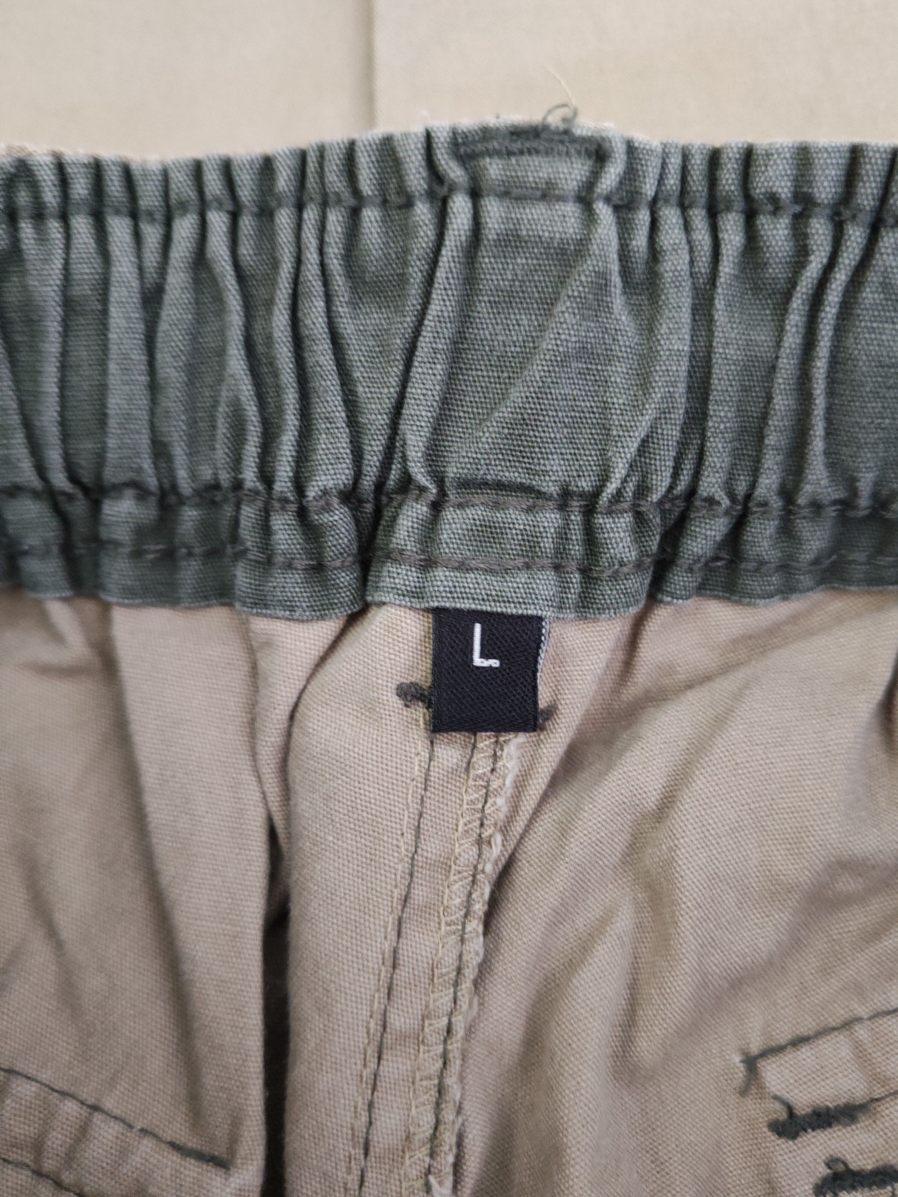 Japanese Brand DL Japanese Brand Beige Multipocket Cargo Pants #2335 Size US 31 - 14 Thumbnail