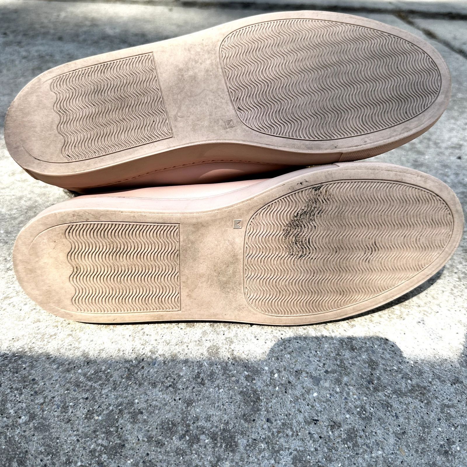 Common Projects Common Projects Original Achilles Sneakers Leather Blush 7.5 Size US 7.5 / IT 37.5 - 7 Thumbnail
