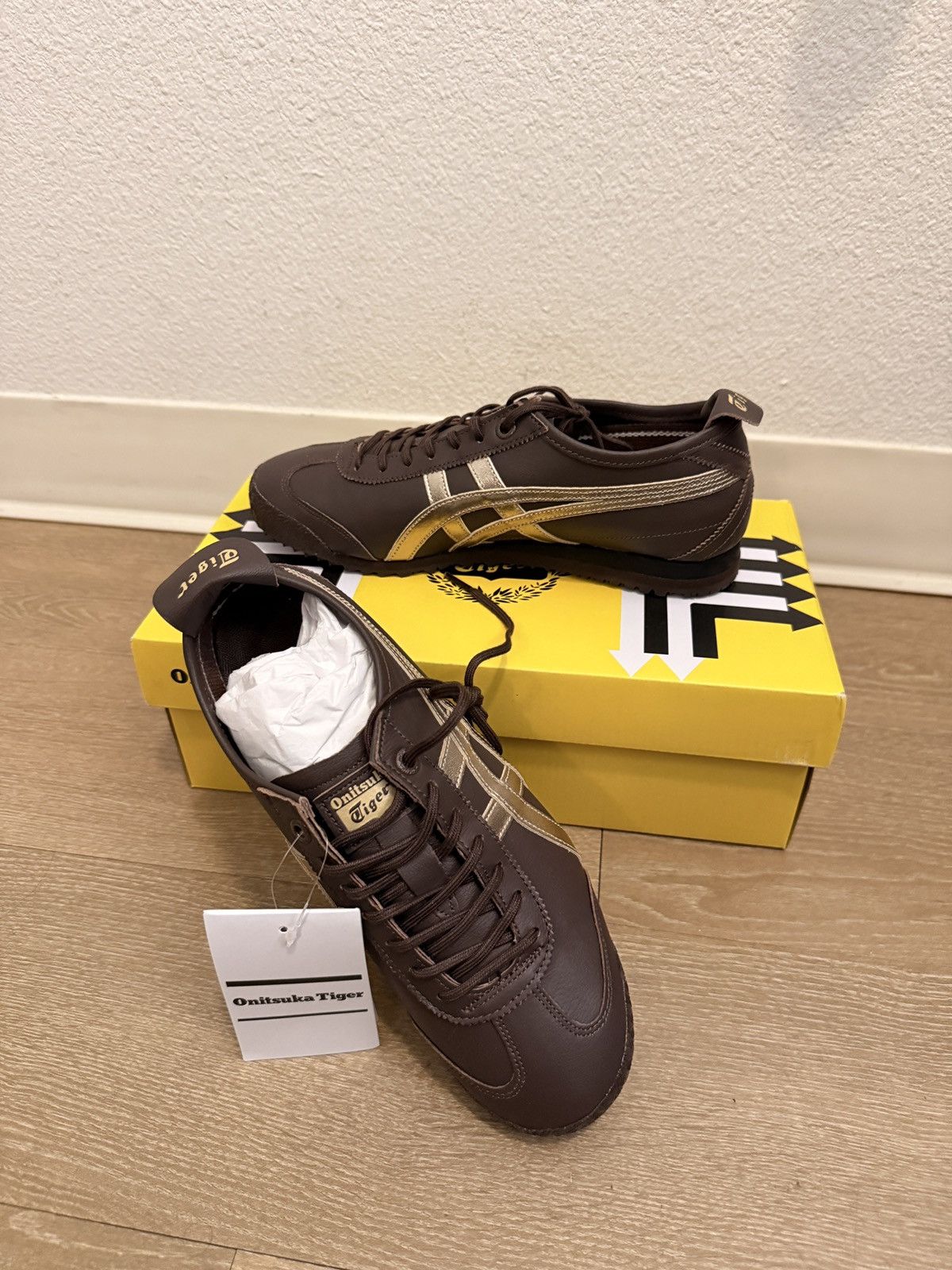 Onitsuka Tiger Onitsuka Tiger Mexico 66 SD ‘Licorice Brown Champagne’ Size US 4.5 / IT 34.5 - 4 Thumbnail
