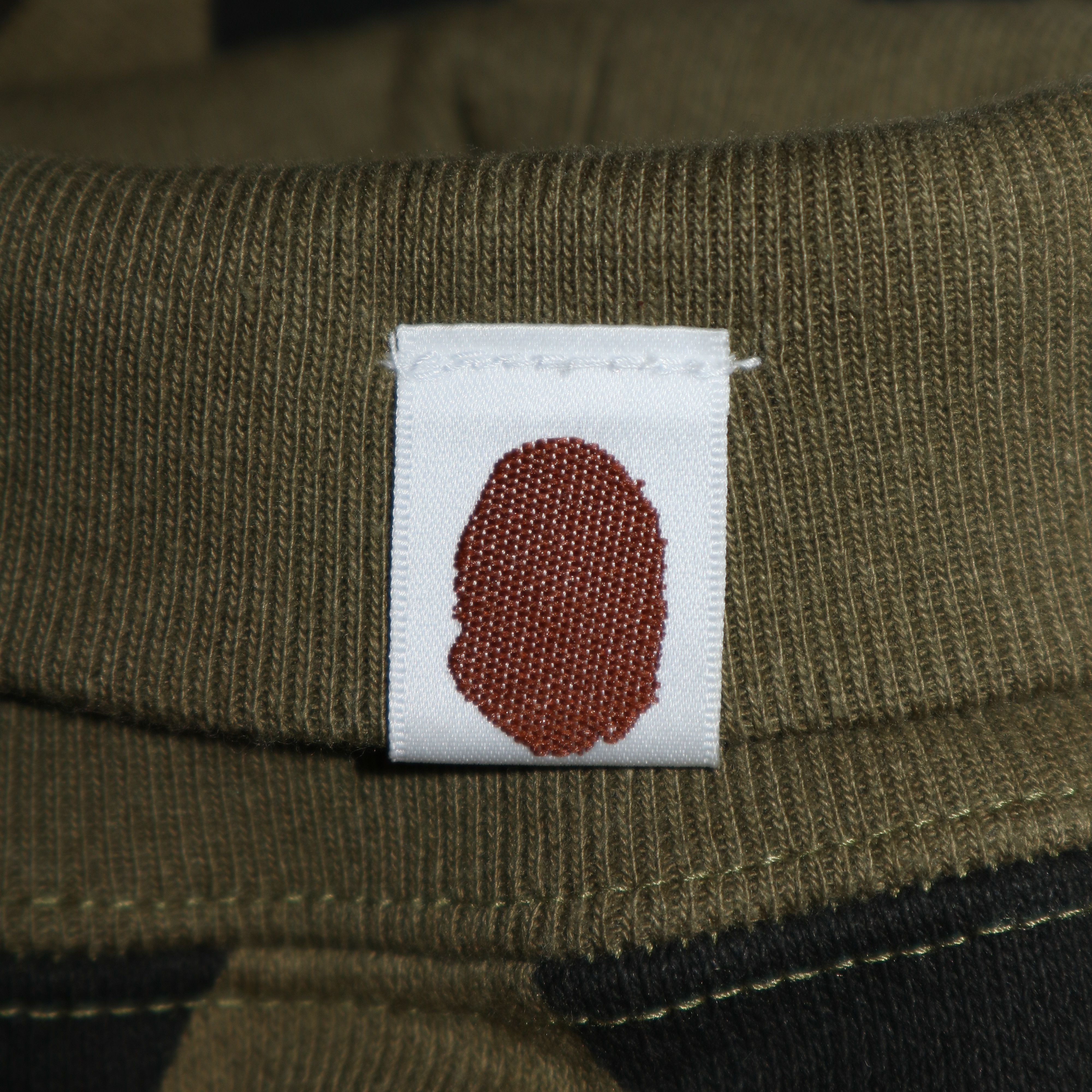 Bape A Bathing Ape Ape Head Logo 1st Camo Hoodie Size US M / EU 48-50 / 2 - 8 Thumbnail