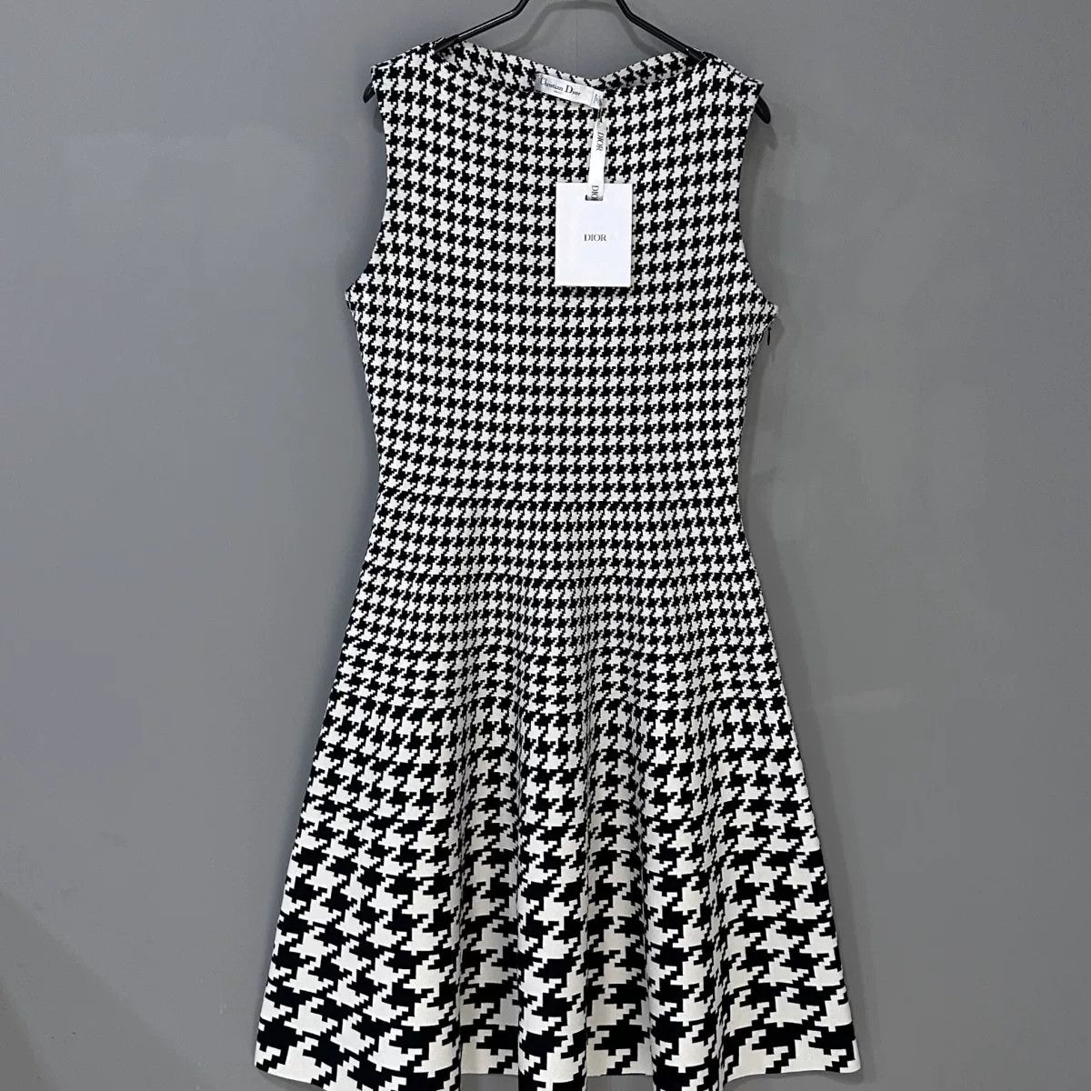 Dior Dior Sleeveless Houndstooth Dress Size S / US 4 / IT 40 - 1 Thumbnail