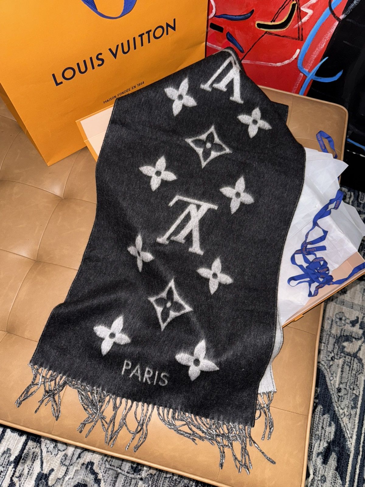 Louis Vuitton Louis vuitton gradient cashmere scarf Size ONE SIZE - 4 Thumbnail