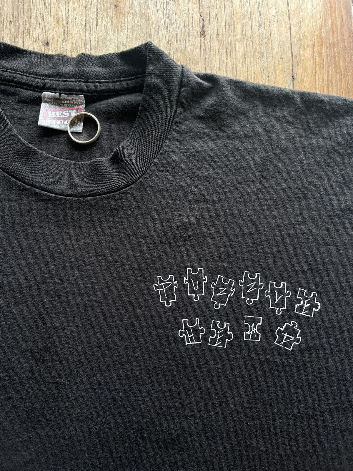 Vintage Vintage PUZZLE HEAD art design 94’s T-shirt Size US XL / EU 56 / 4 - 5 Thumbnail