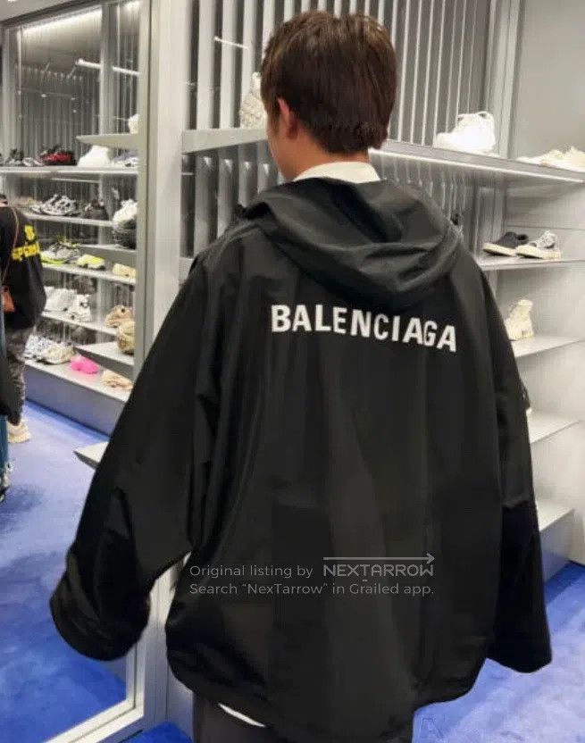 Balenciaga Balenciaga Black Windbreaker Jacket Size US XL / EU 56 / 4 - 5 Thumbnail