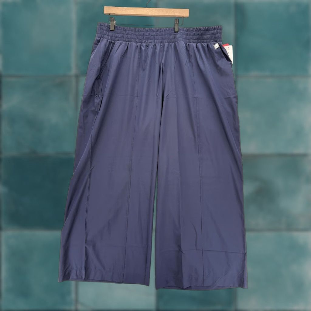 Vintage LIVI Cropped Wide-Leg Pants Womens 22/24 Blue Stretch NWT Lane Bryant Size 40" / US 18 - 1 Thumbnail