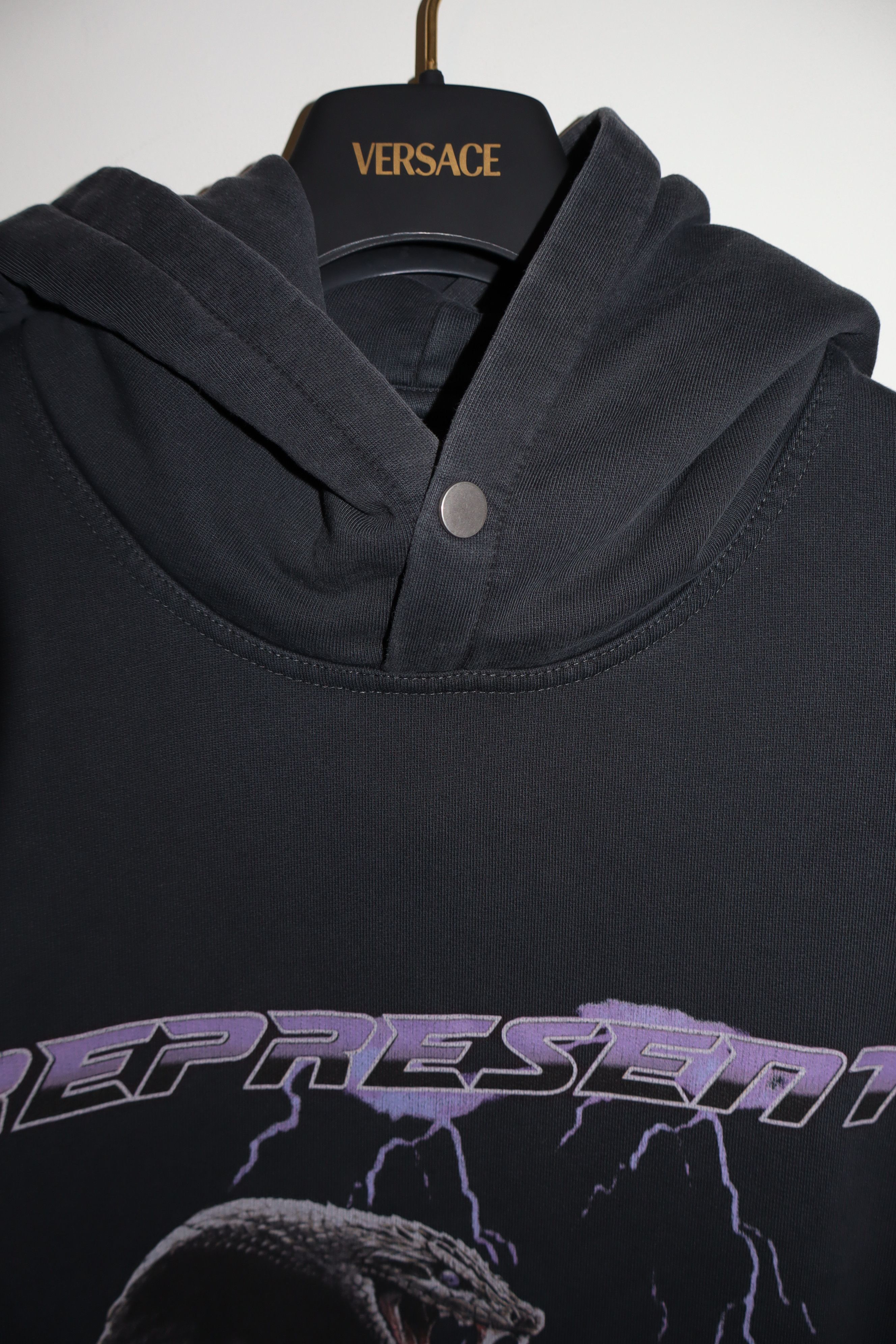 Represent Clo. Love Hunter hoodie Size US M / EU 48-50 / 2 - 3 Thumbnail