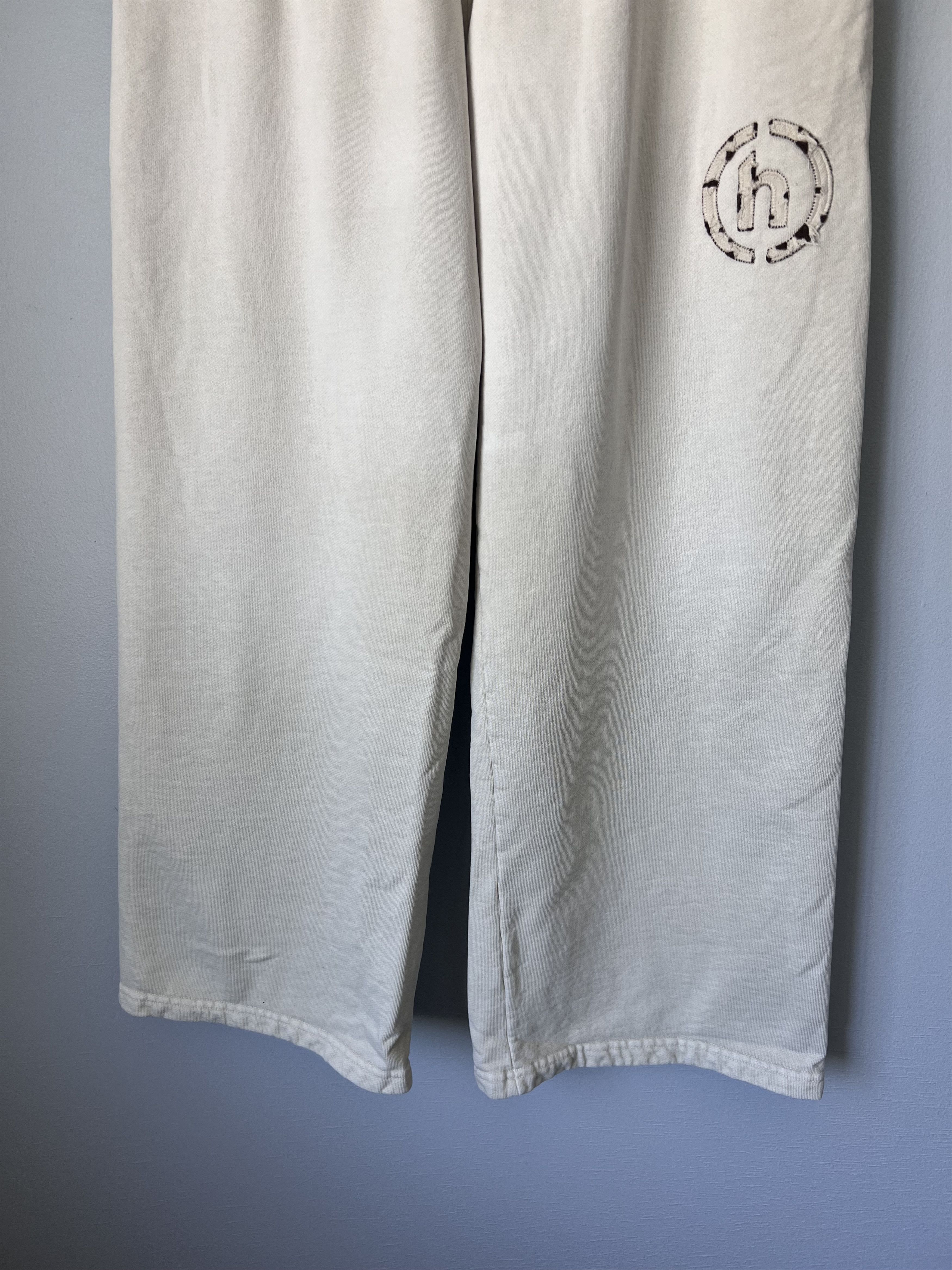 HIDDEN Hidden NY Applique Wide Leg Sweatpants in Natural Size US 30 / EU 46 - 3 Thumbnail
