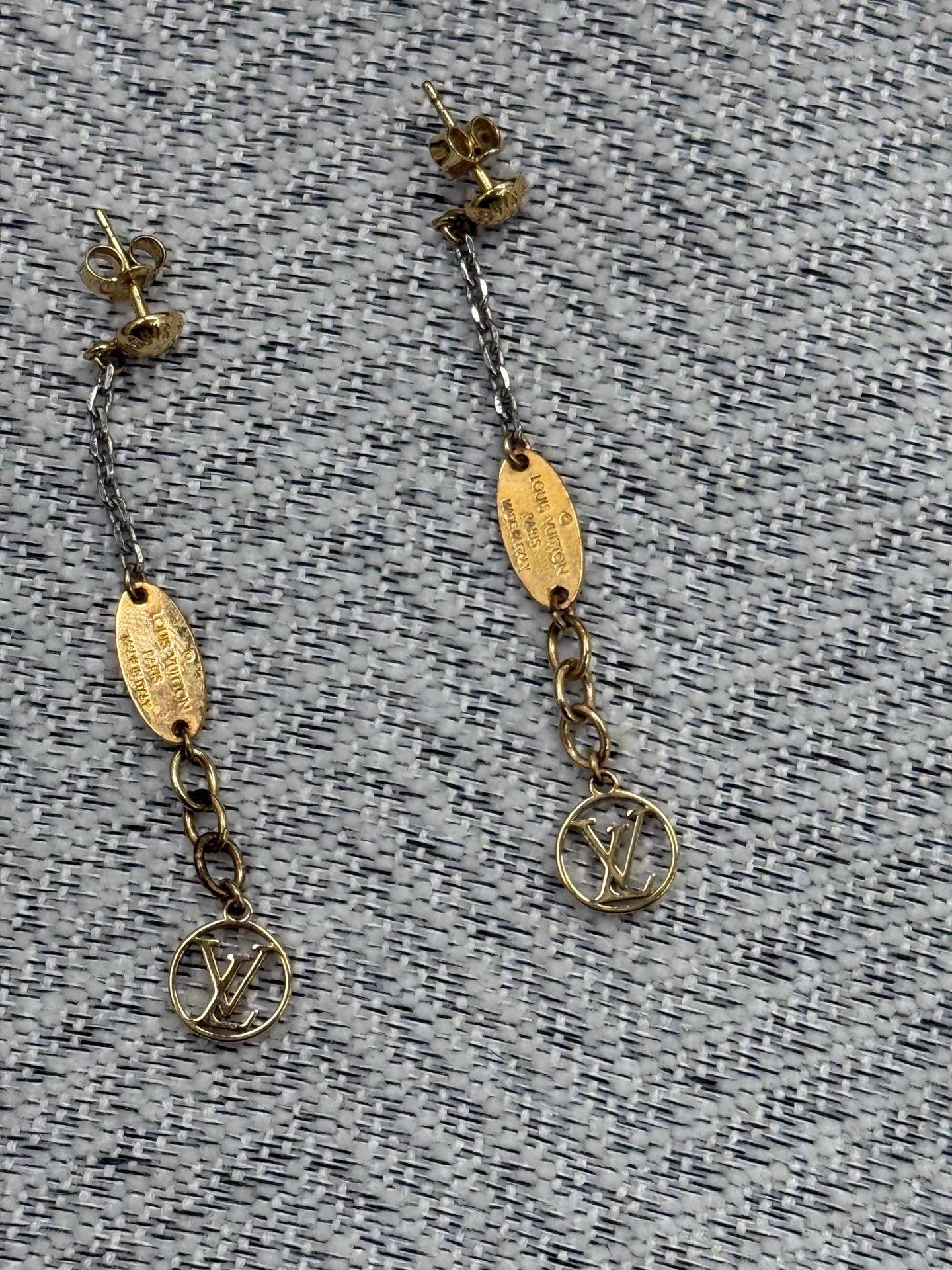 Louis Vuitton LV gold chain earrings Size ONE SIZE - 2 Thumbnail