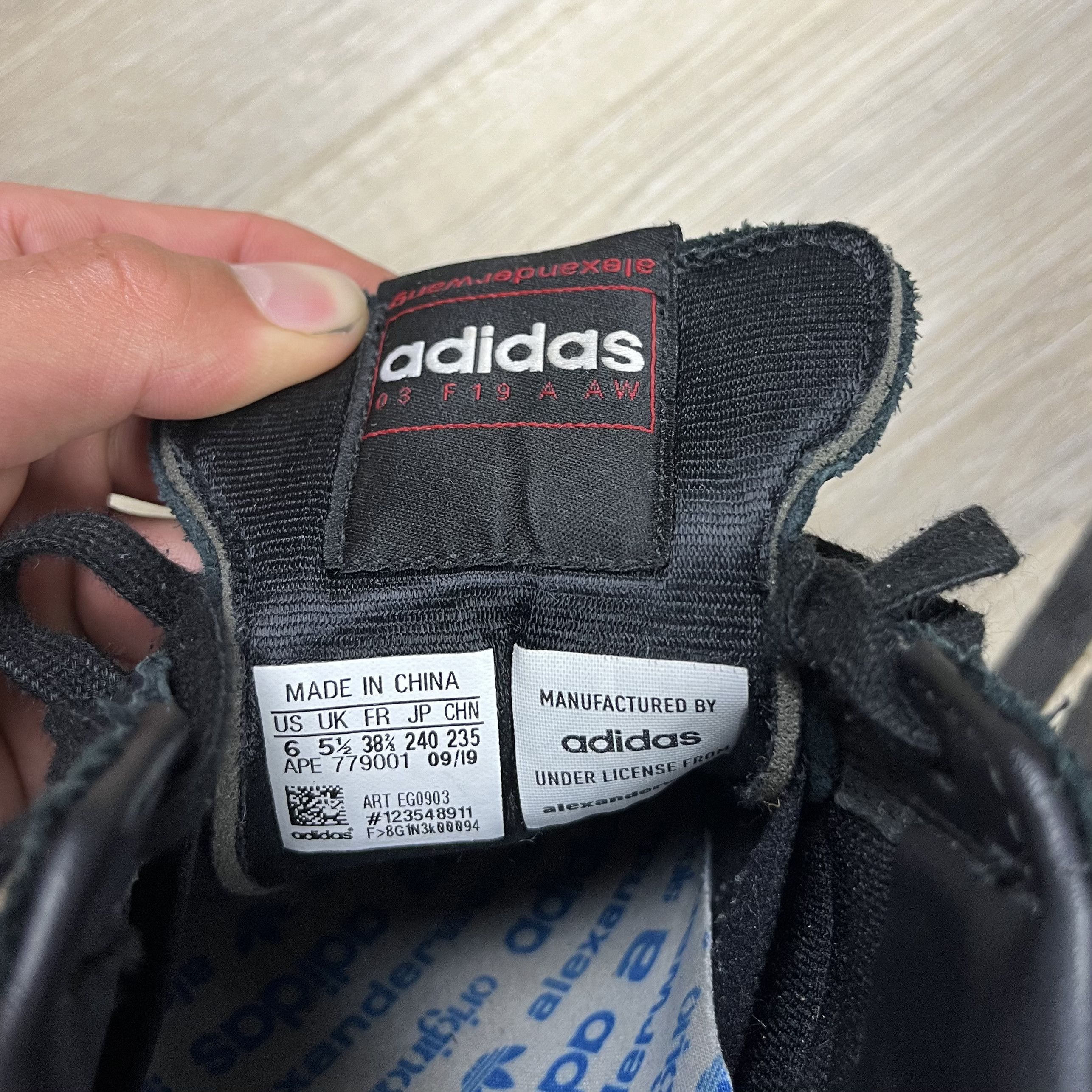 Adidas × Alexander Wang Adidas Alexander Wang BBall Soccer Triple Black Size US 6 / EU 39 - 7 Thumbnail