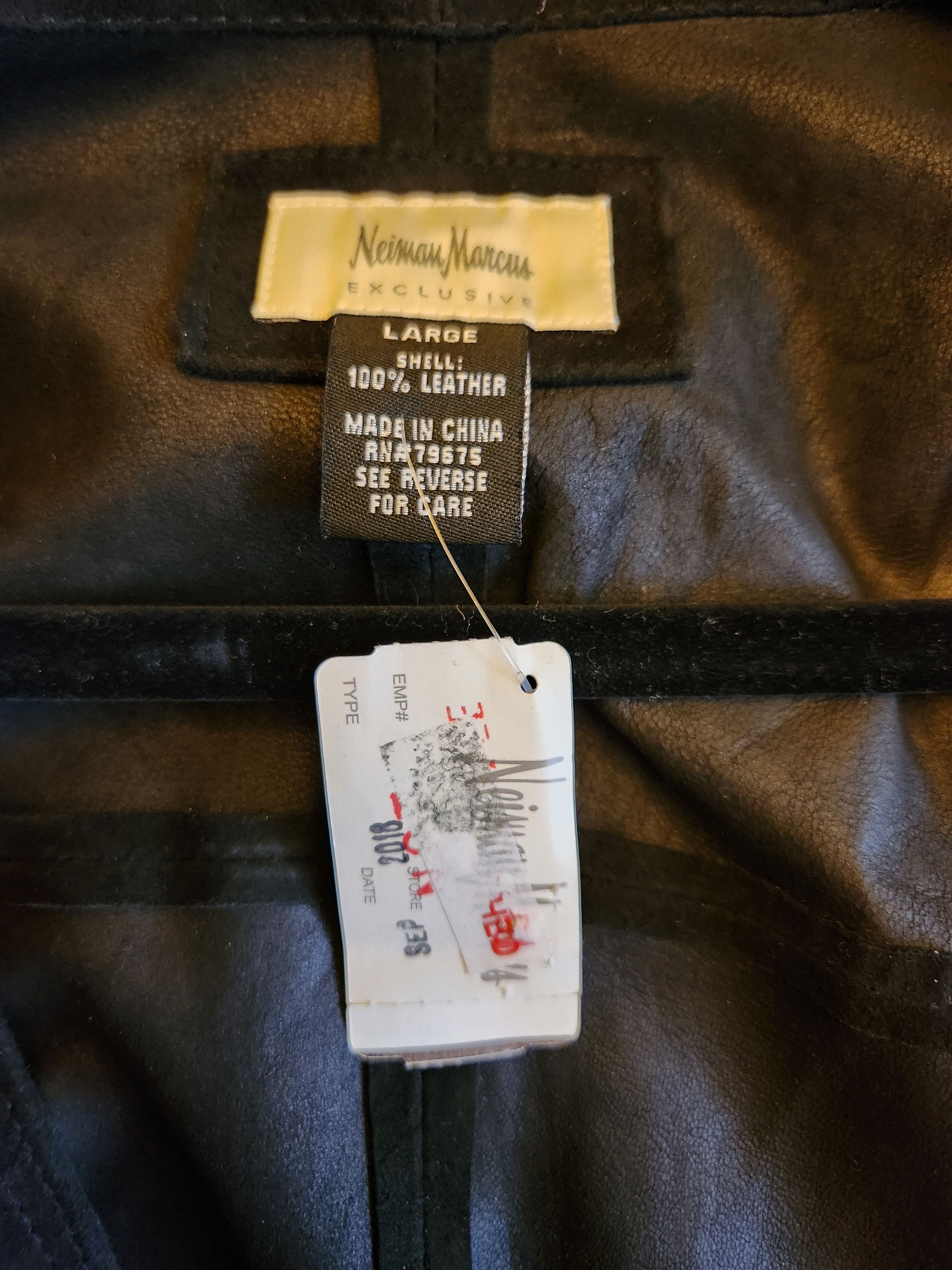 Neiman Marcus New 100% Leather Open Front Fringe Hippie Vest Size L / US 10 / IT 46 - 3 Thumbnail