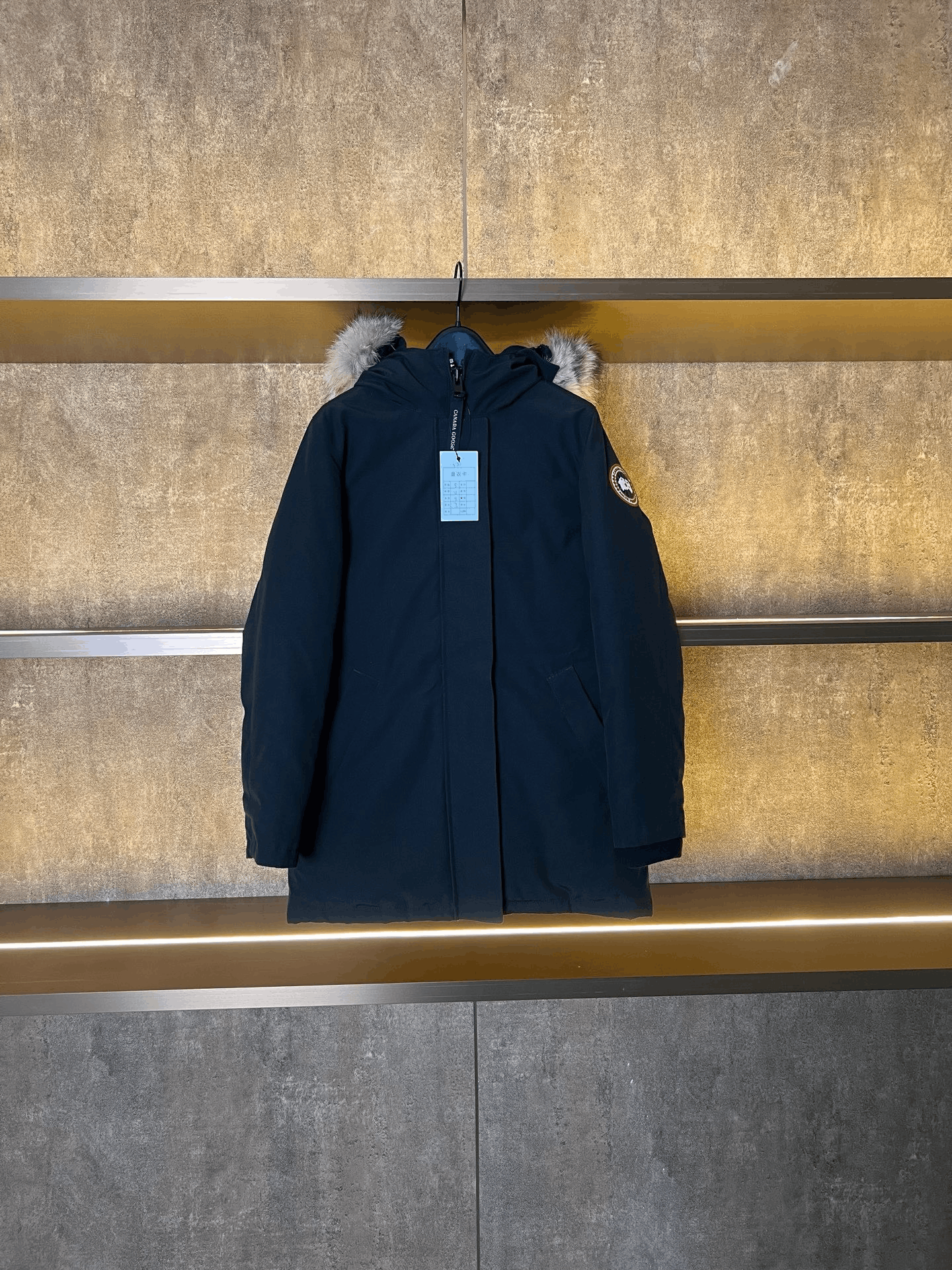 Canada Goose Canada Goose Down Heavy Coat s Men Size US S / EU 44-46 / 1 - 1 Thumbnail