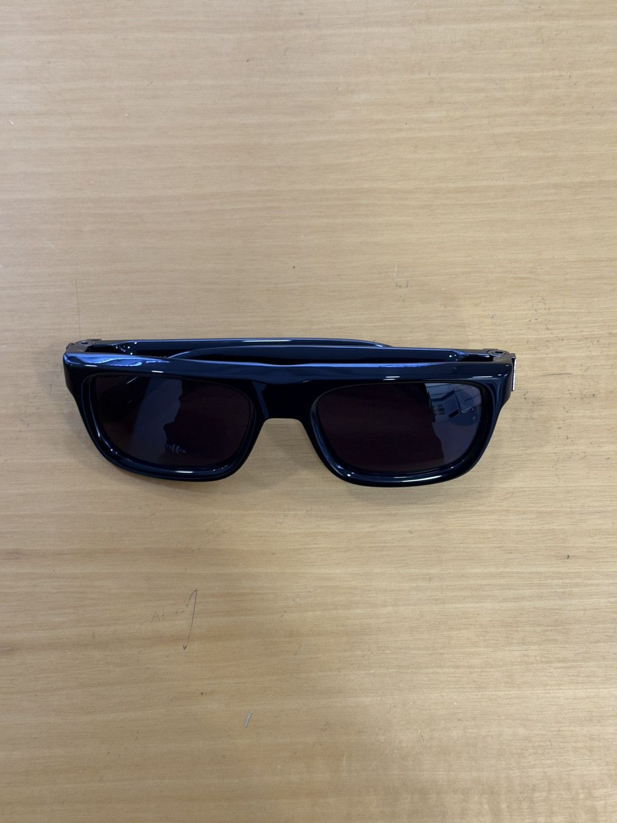 Salvatore Ferragamo Ferragamo Sunglasses SF2009S 001 Size ONE SIZE - 5 Thumbnail
