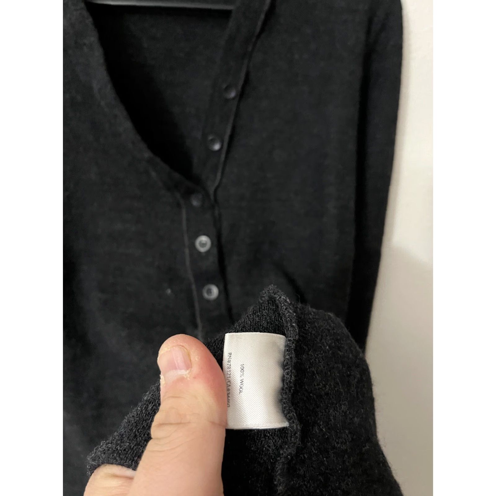 Eileen Fisher EILEEN FISHER Women's Cardigan Sweater 100% Merino Wool Size S Charcoal Gray Button Size S / US 4 / IT 40 - 4 Thumbnail