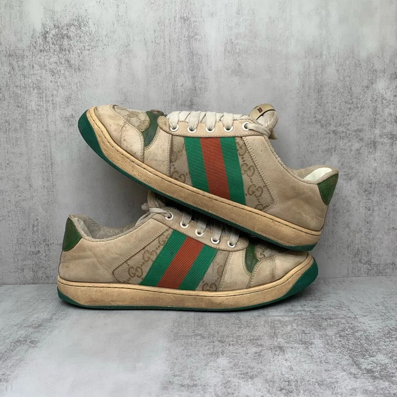 Gucci gucci green tail dirty shoes size 42. Size US 11 / EU 44 - 2 Thumbnail