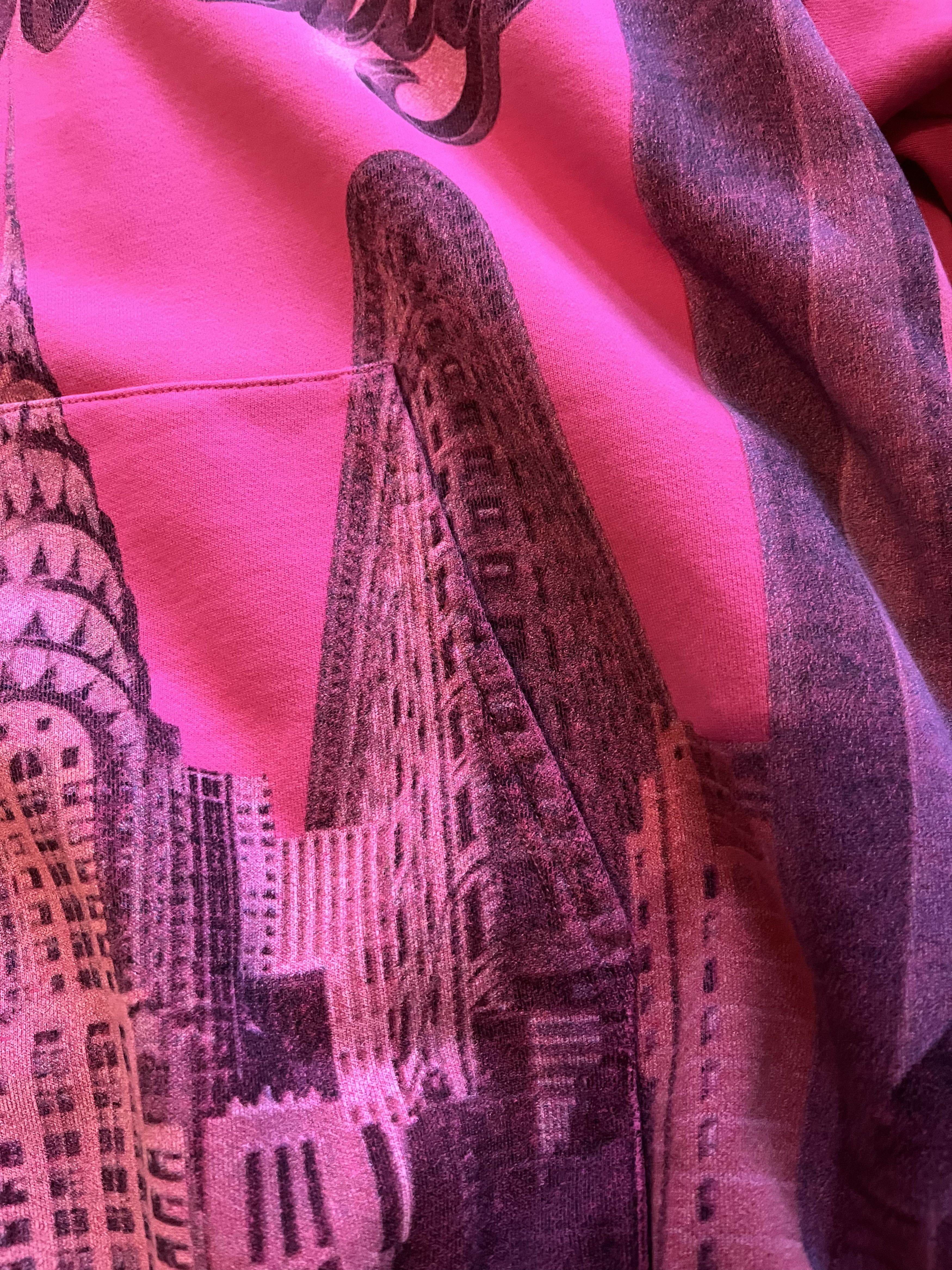 Balenciaga Balenciaga New York Pink Hoodie Size US L / EU 52-54 / 3 - 12 Thumbnail