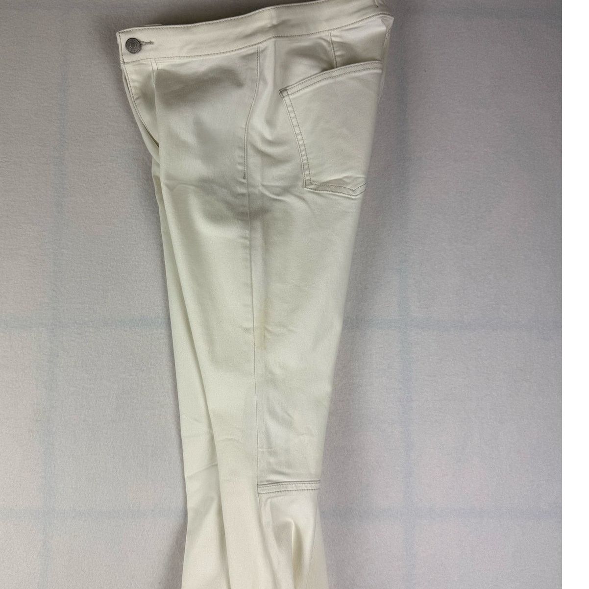 Free People We The Free Just Float On White Flare Jeans - Size 27 Size 27" / US 4 / IT 40 - 8 Thumbnail