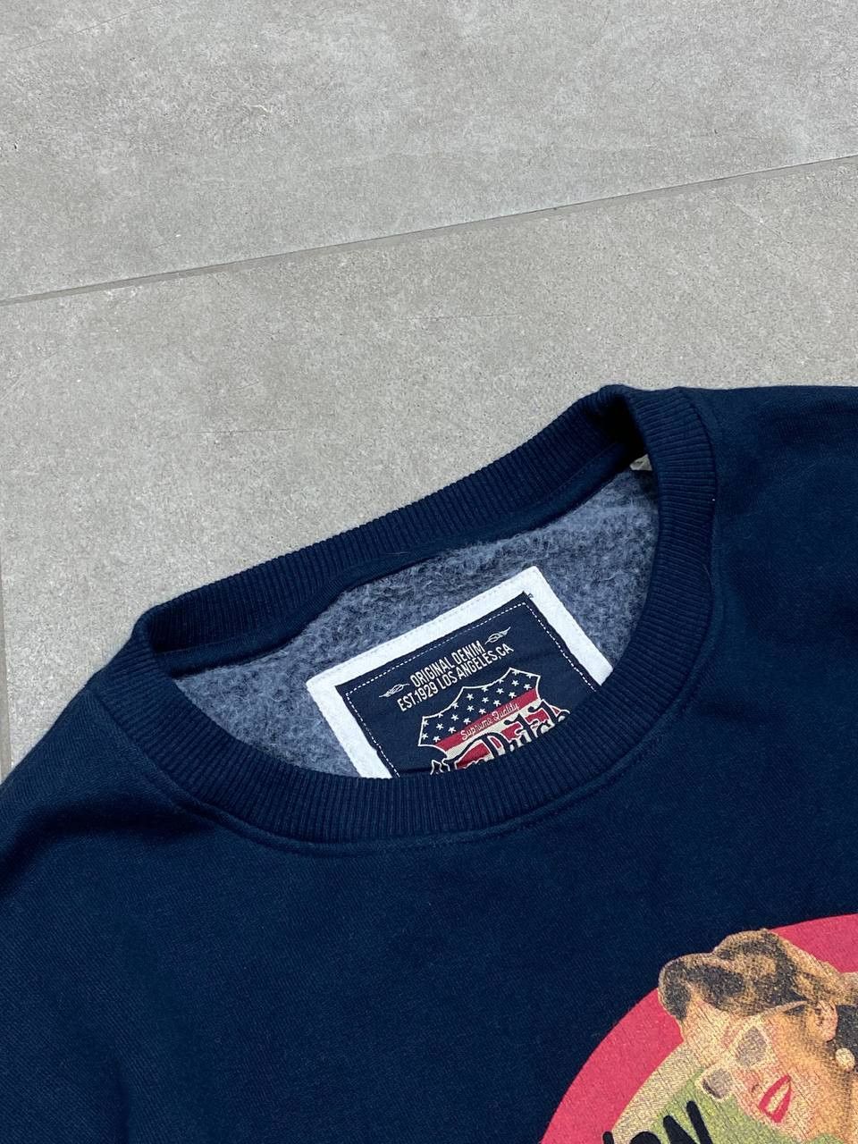 Von Dutch Von Dutch Y2K Pin Up Girl Print Sweatshirt Size US L / EU 52-54 / 3 - 11 Thumbnail