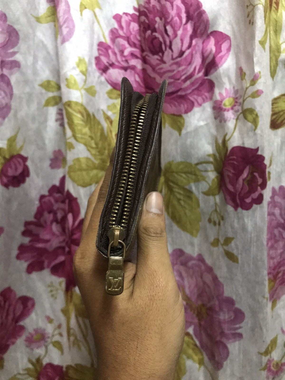 Louis Vuitton Authentic Louis Vuitton Zipper Wallet Size ONE SIZE - 4 Thumbnail