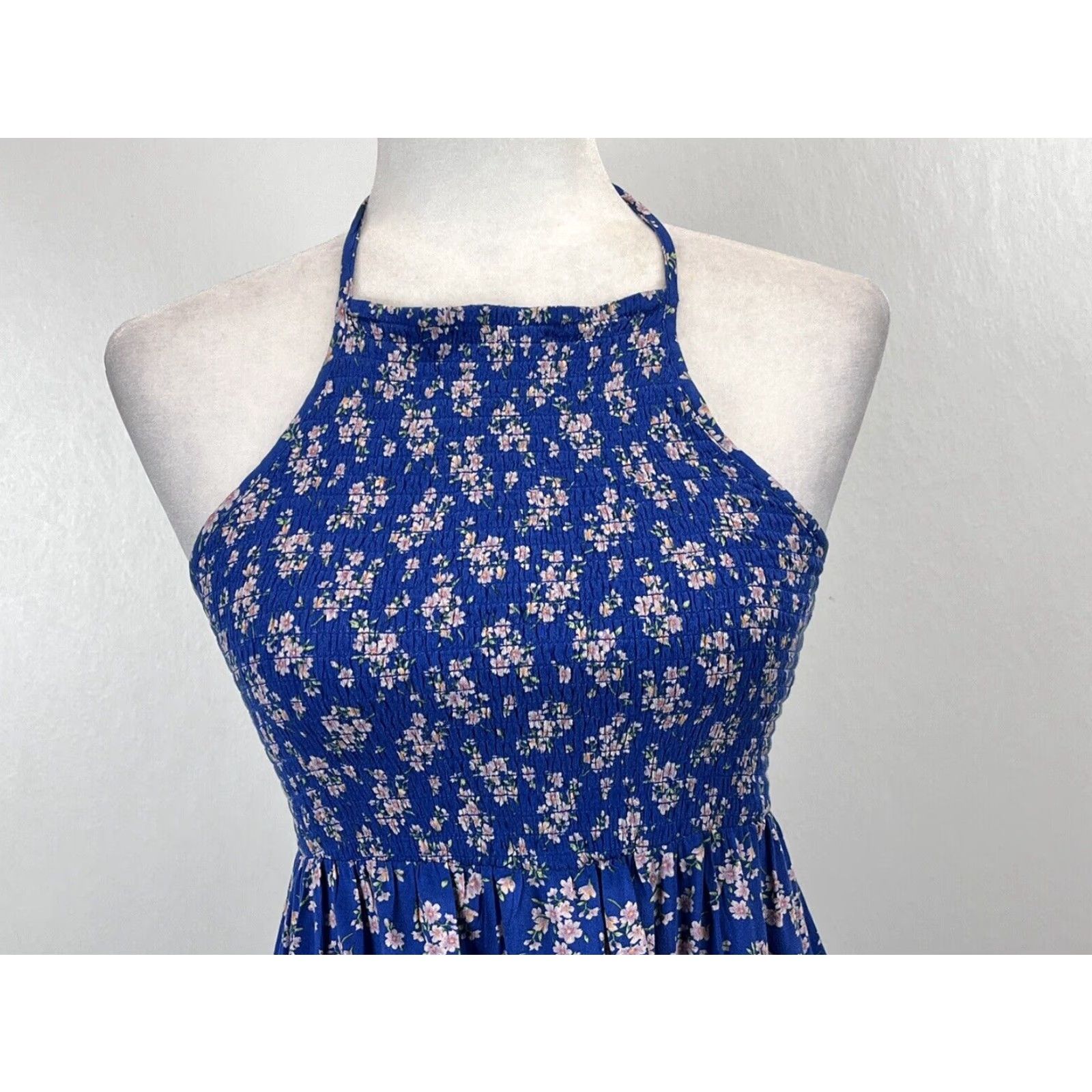 American Eagle Outfitters American Eagle Floral Halter Dress Short Sleeveless Blue Womens Small Size S / US 4 / IT 40 - 5 Thumbnail
