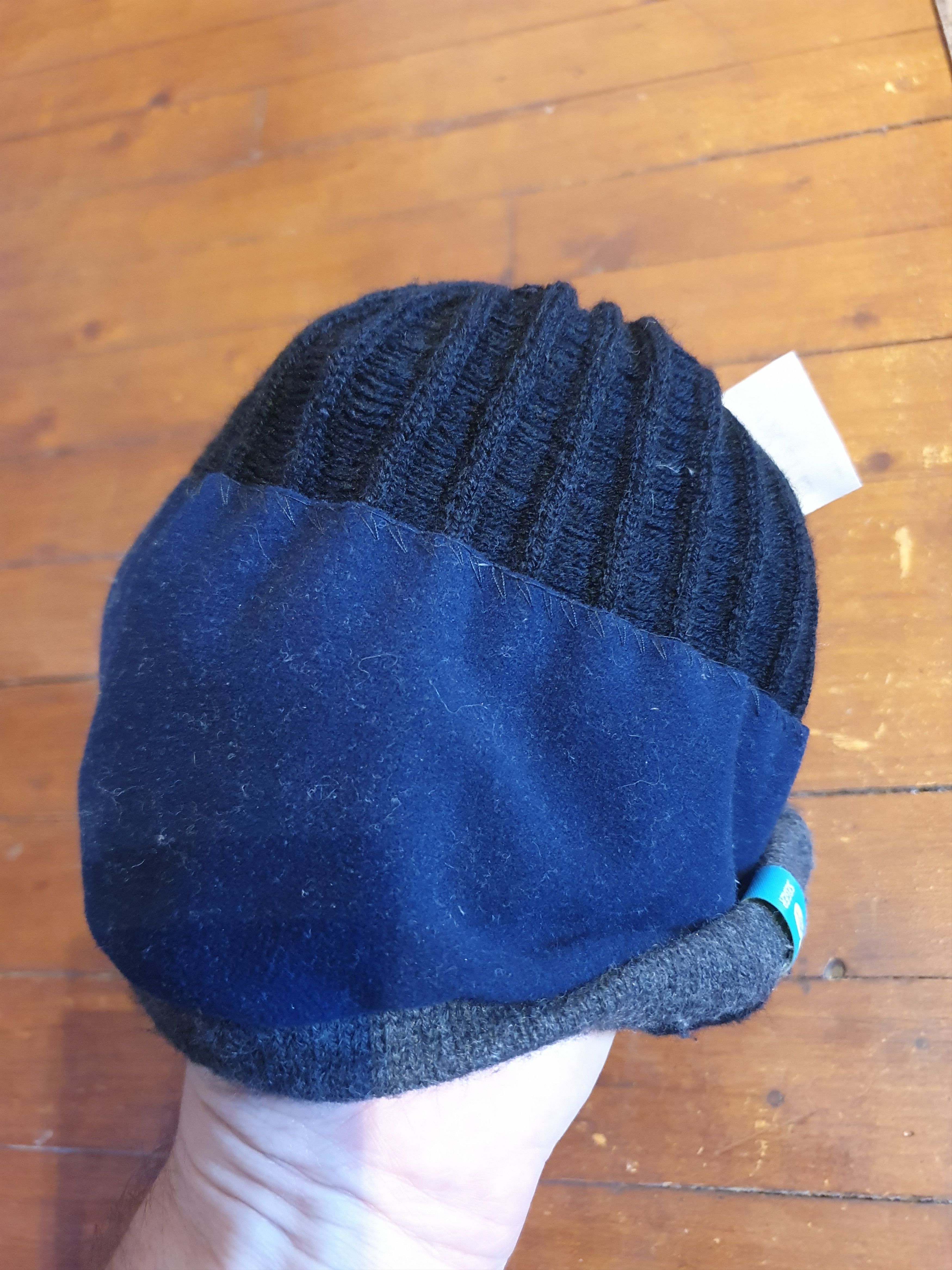 Other Seger Beanie Wind Stopper Fleece Lined Winter Sweaden Hat Size ONE SIZE - 8 Thumbnail