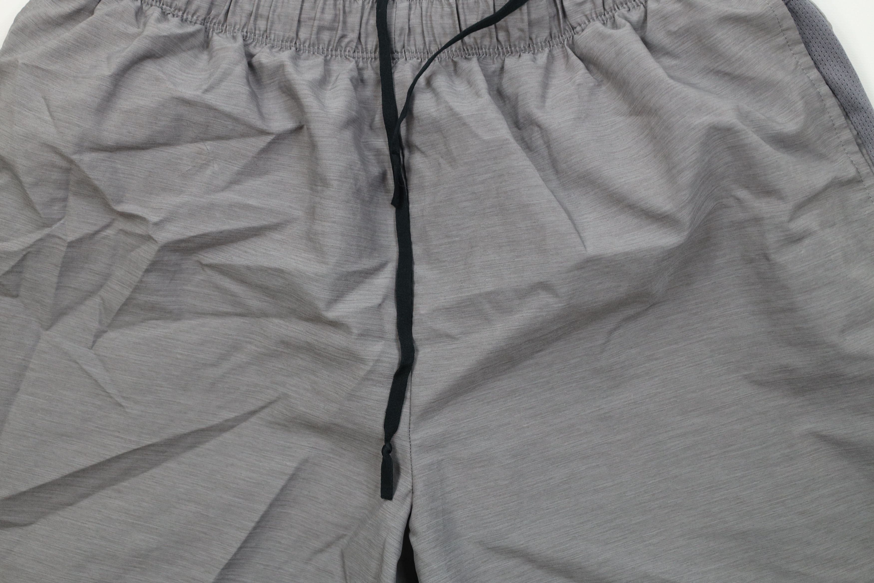 Nike Vintage Y2K Nike Reflective Swoosh Lined Running Shorts Gray Size US 34 / EU 50 - 3 Thumbnail