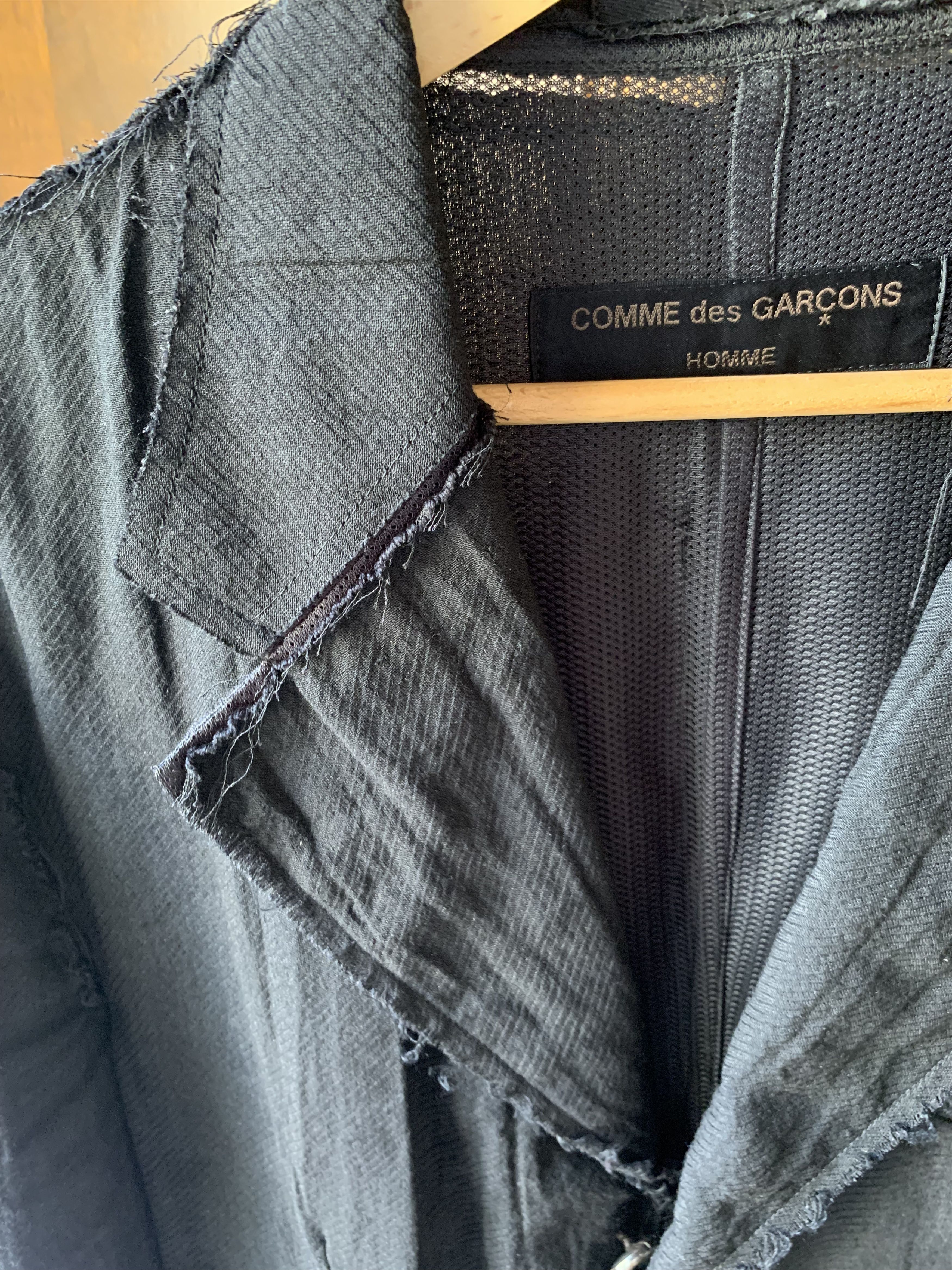 Comme des Garcons Homme AW02 Deconstructed Blazer Archive Size US M / EU 48-50 / 2 - 6 Thumbnail