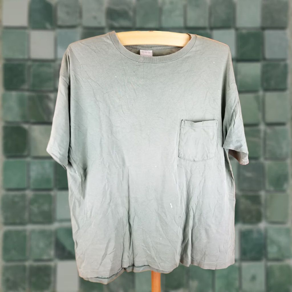 Gap VINTAGE 90' GAP T-SHIRT ONE POCKET SUN FADED DISTRESSED COTTON XLARGE Green Mens Size US XL / EU 56 / 4 - 1 Thumbnail